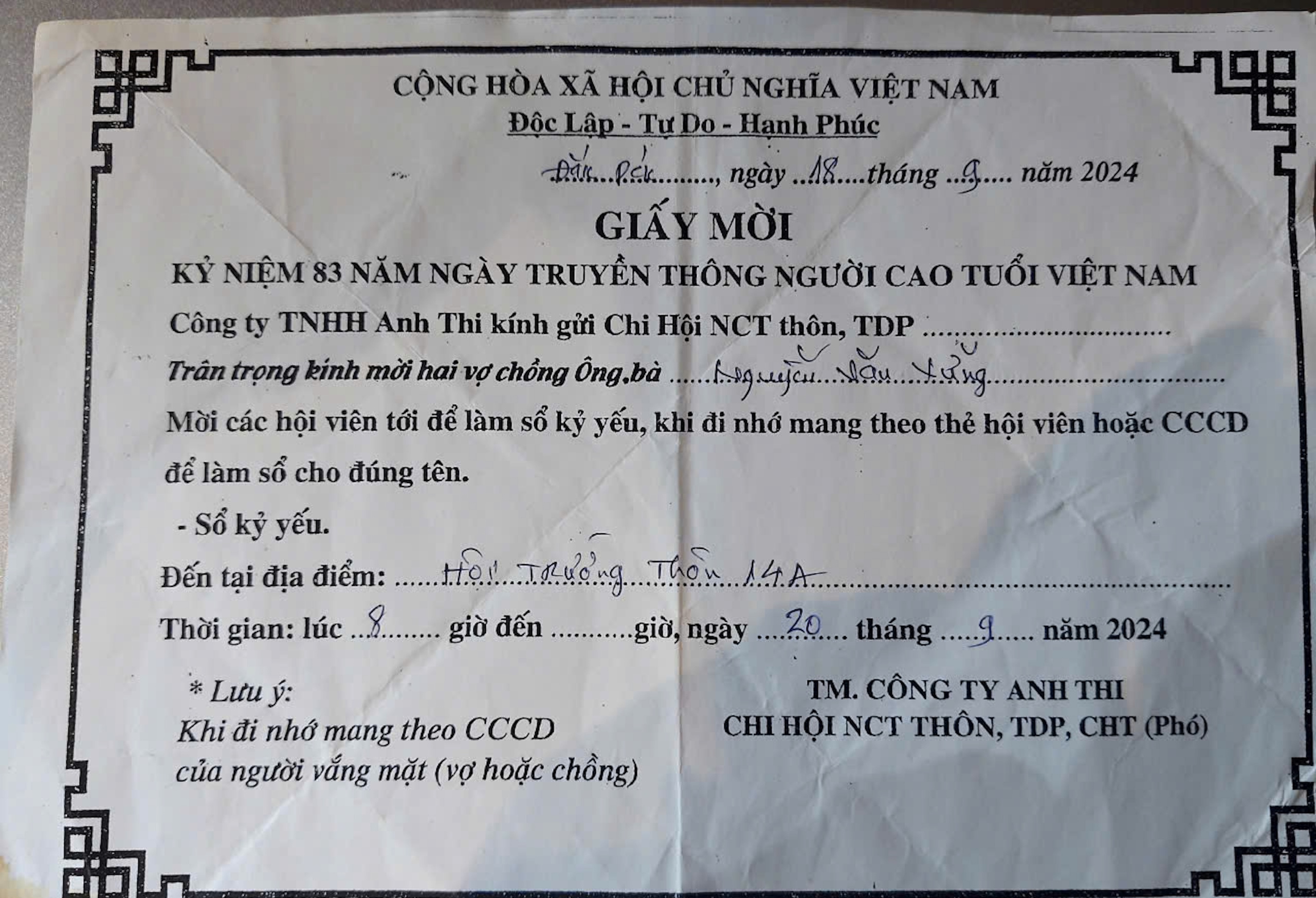 'Bẫy' người cao tuổi làm bảng vinh danh với giá cao- Ảnh 3.