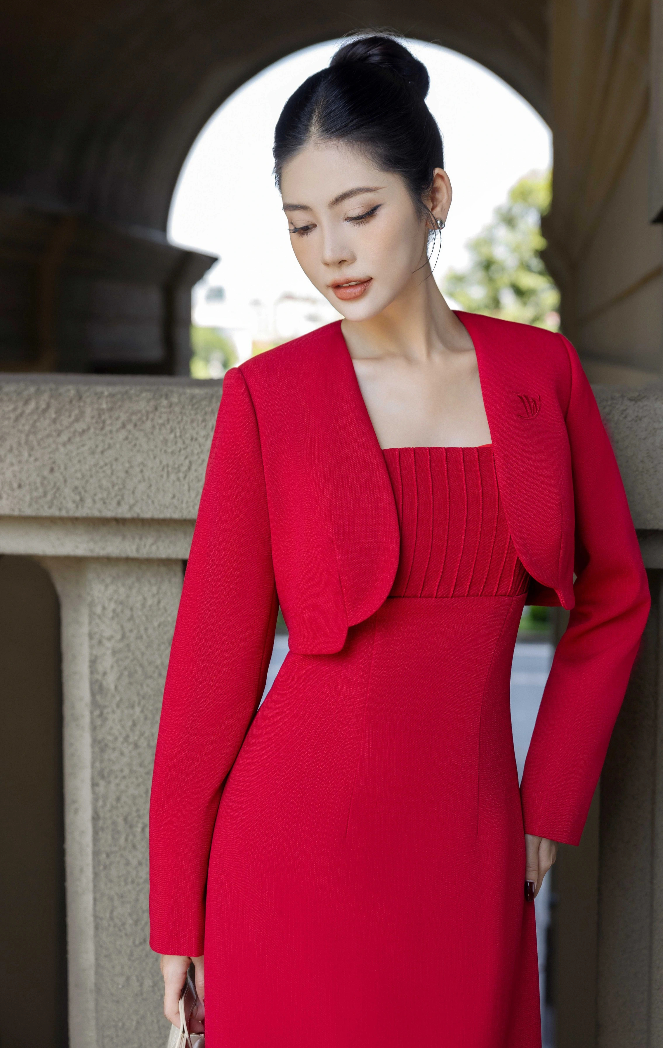 3 từ khóa làm nên xu hướng thời trang công sở hiện đại- Ảnh 2. 3 từ khóa làm nên xu hướng thời trang công sở hiện đại- Ảnh 2.