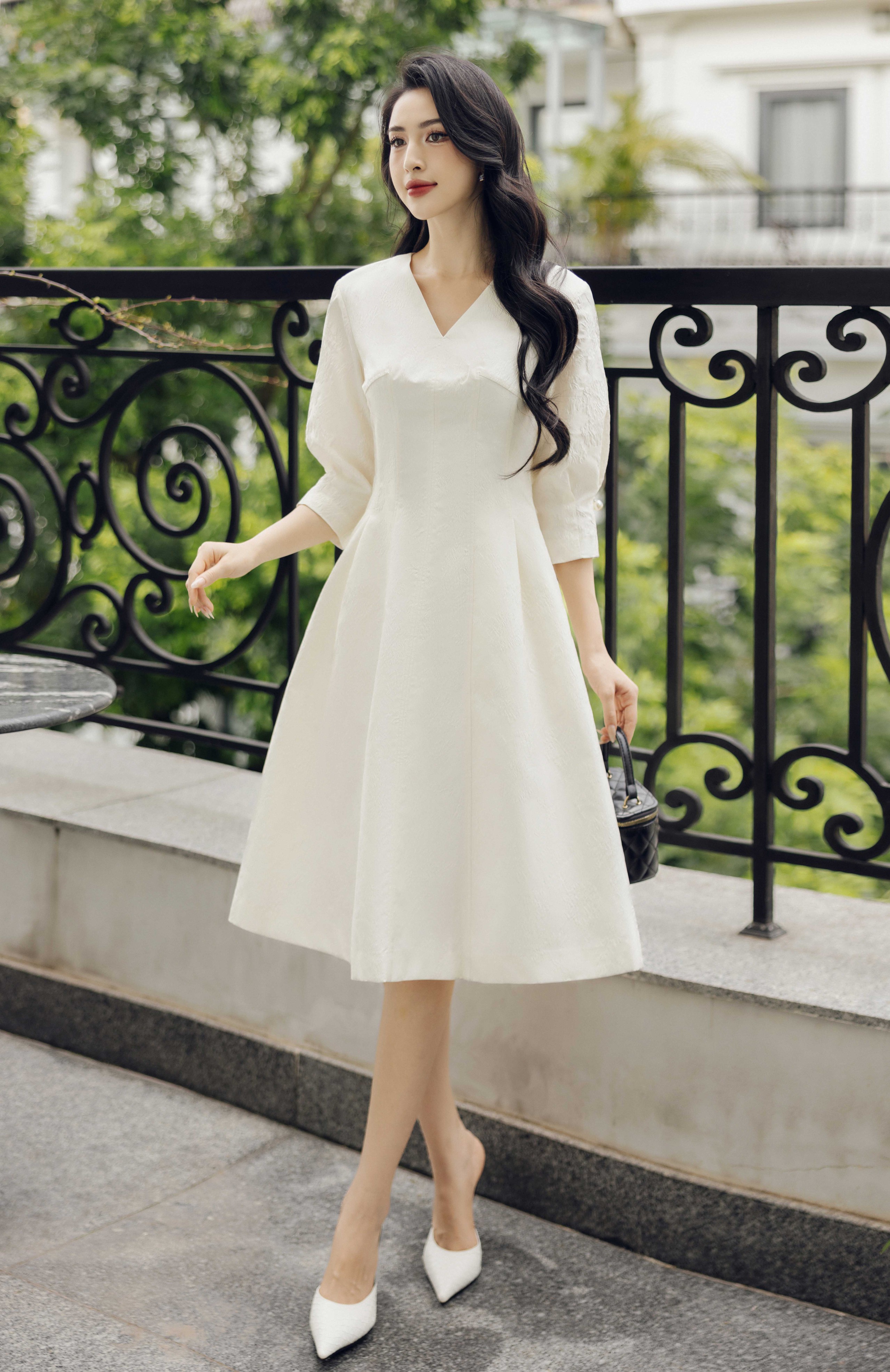 3 từ khóa làm nên xu hướng thời trang công sở hiện đại- Ảnh 5. 3 từ khóa làm nên xu hướng thời trang công sở hiện đại- Ảnh 5.