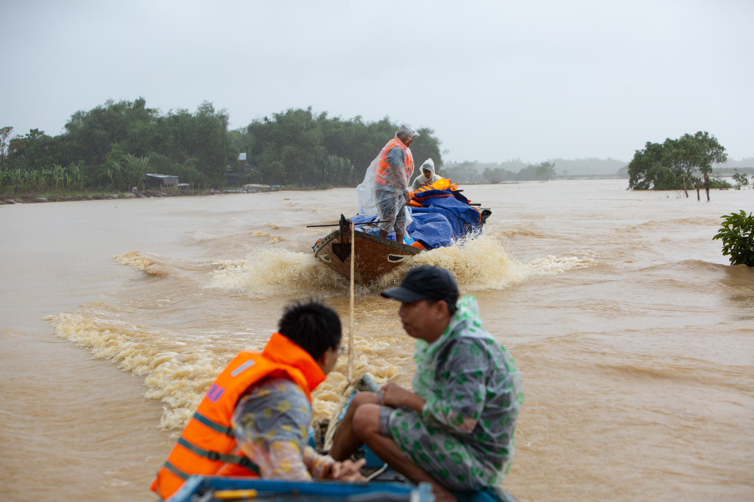 Những bước chân không mỏi vì 2 tiếng đồng bào thiêng liêng- Ảnh 7.