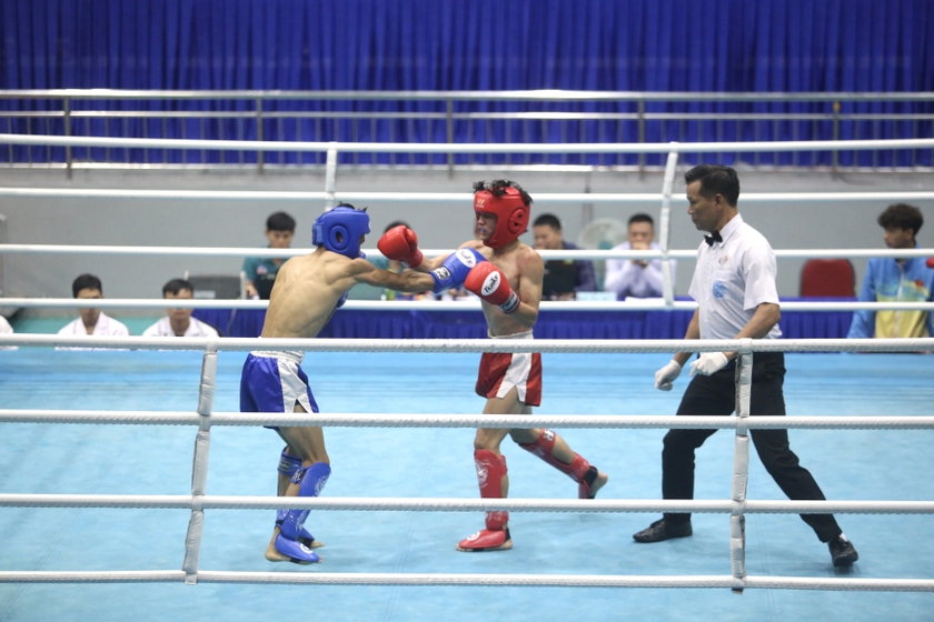 Hai nhà vô địch SEA Games thắng áp đảo!
 - Ảnh 1.