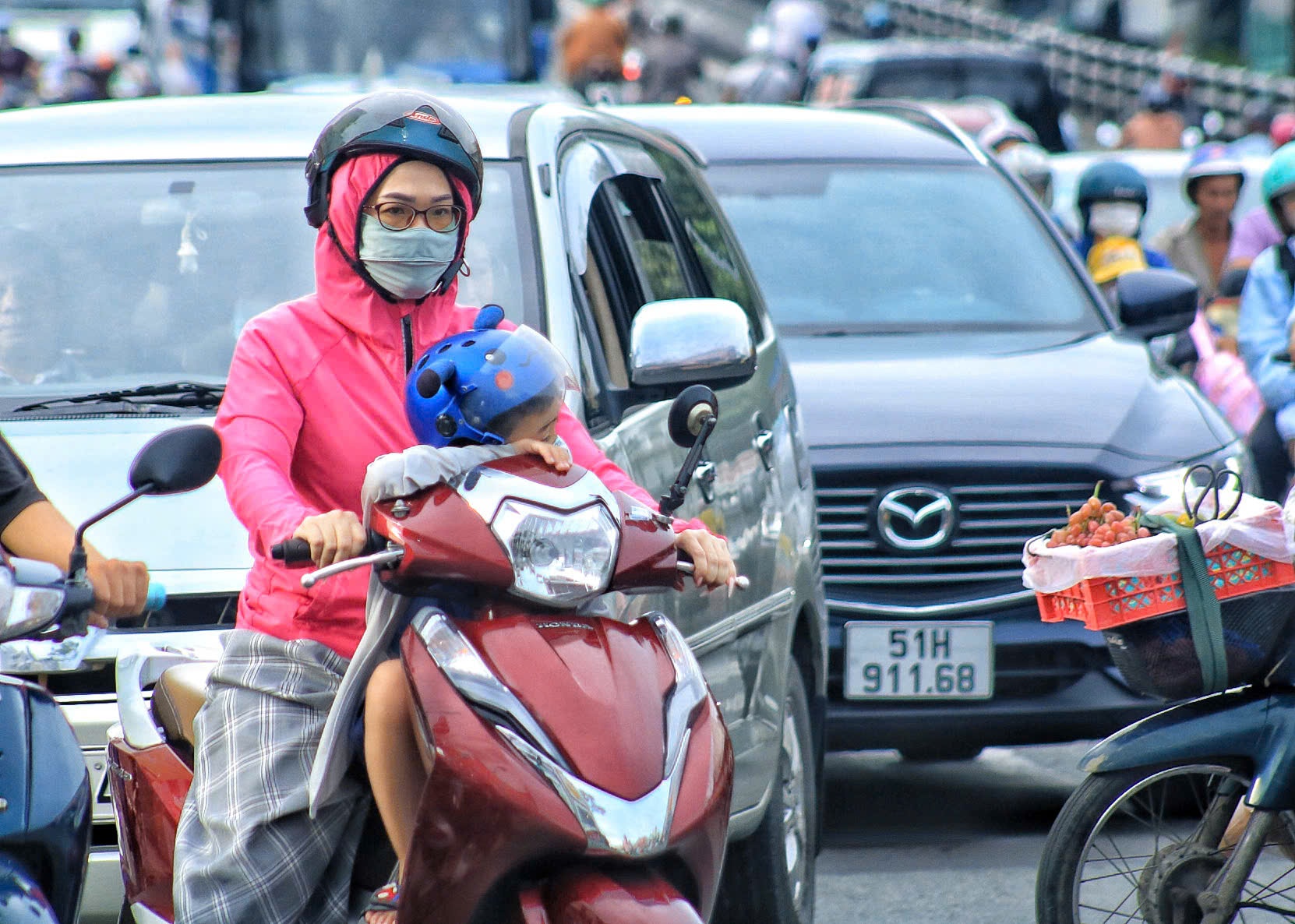 Người dân đi làm trở lại sau nghỉ lễ 2.9: Đường phố TP.HCM đông đúc, nhộn nhịp- Ảnh 7.