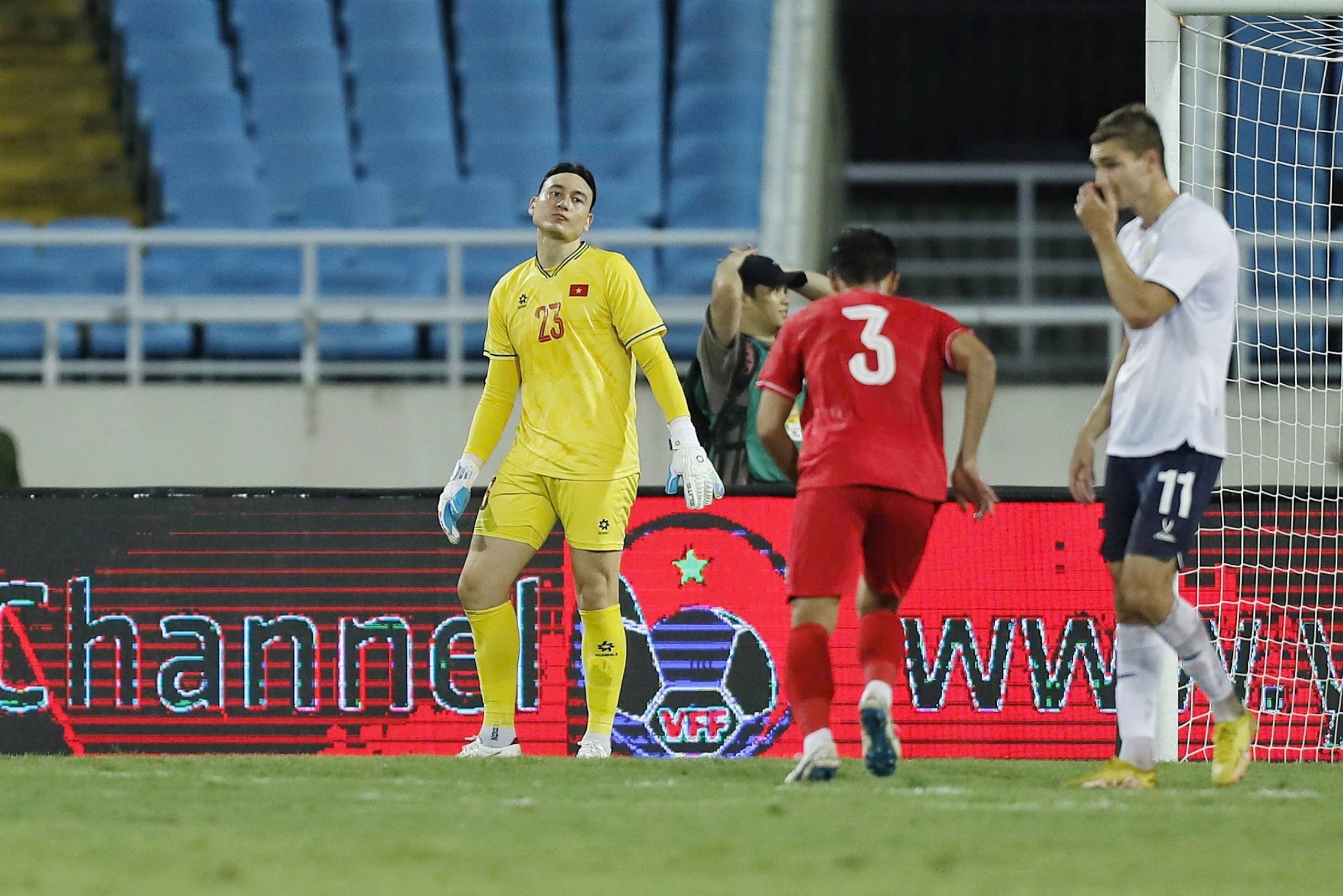 ĐT Việt Nam nhận 'báo động đỏ', HLV Kim Sang Sik 'lực bất tòng tâm' với tham vọng tại AFF Cup 2024?