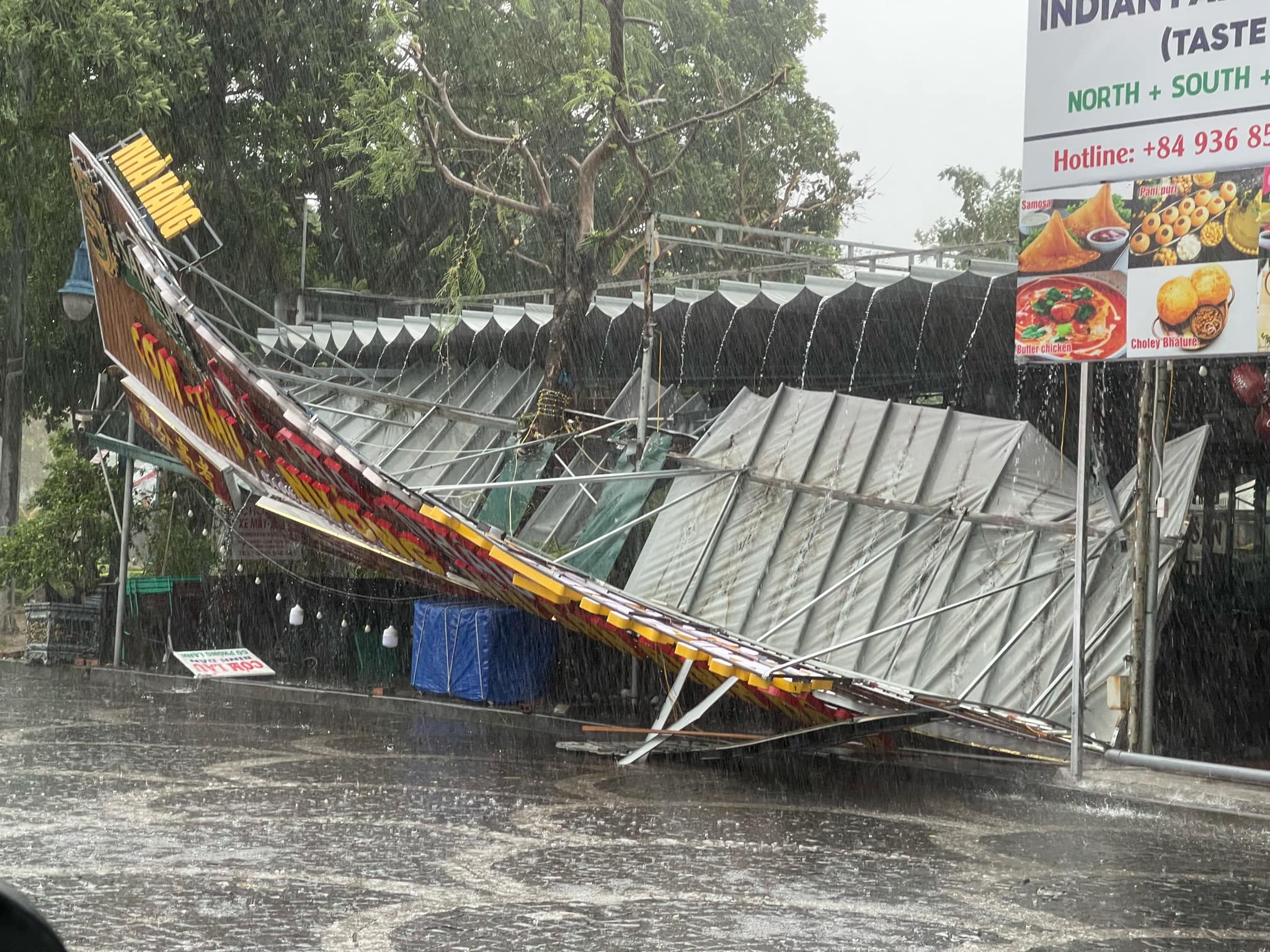 Bão Yagi đang tàn phá Quảng Ninh, người dân khiếp sợ- Ảnh 4.