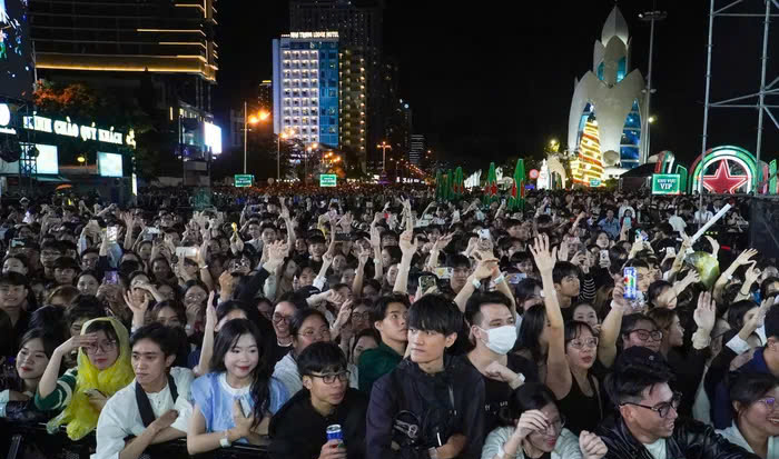 Đón năm mới, các khu nghỉ dưỡng ven biển Khánh Hòa khách đặt gần kín phòng- Ảnh 1.