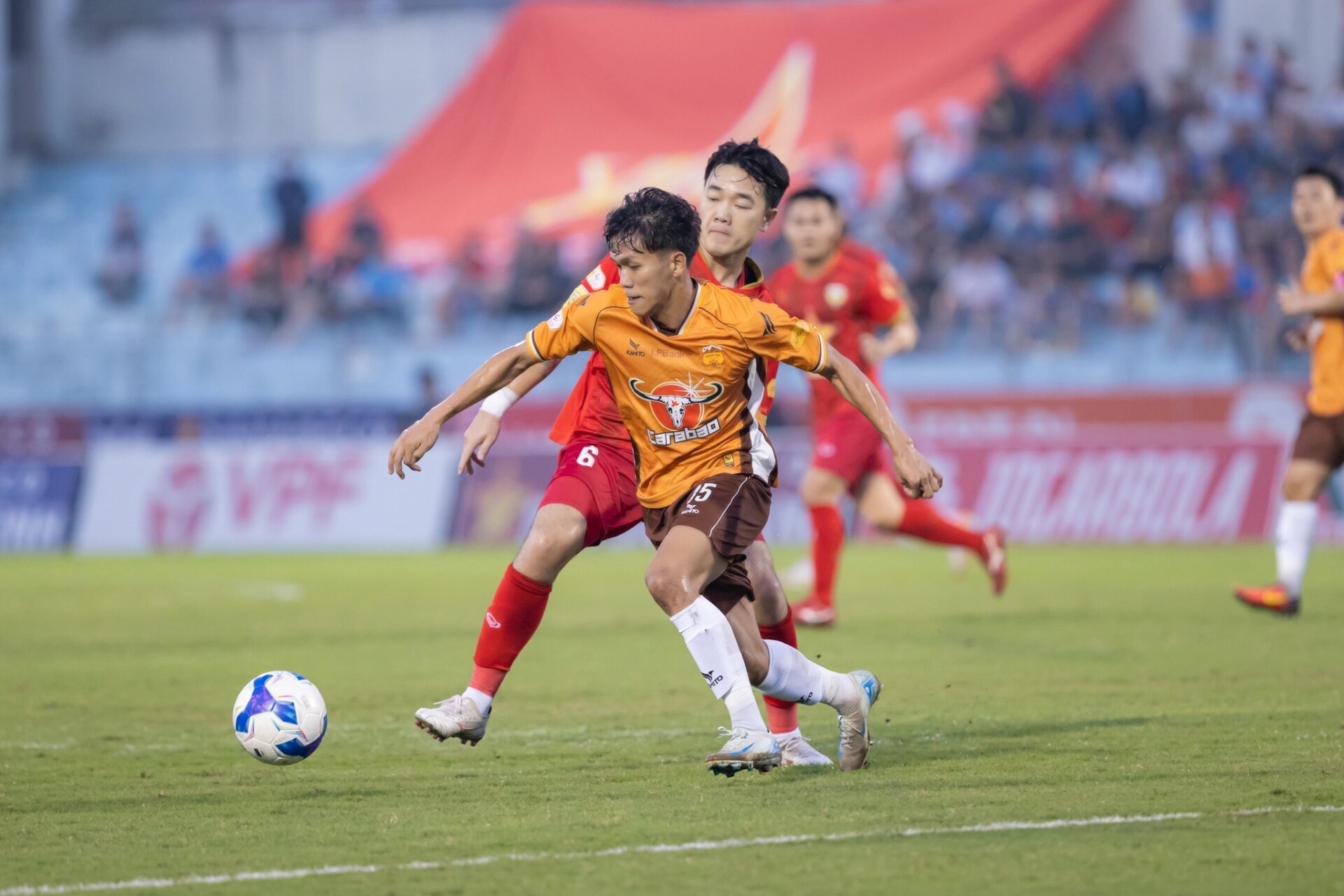 National Cup match schedule today: Cong Phuong plays HAGL, Vietnamese players show off - Photo 2.