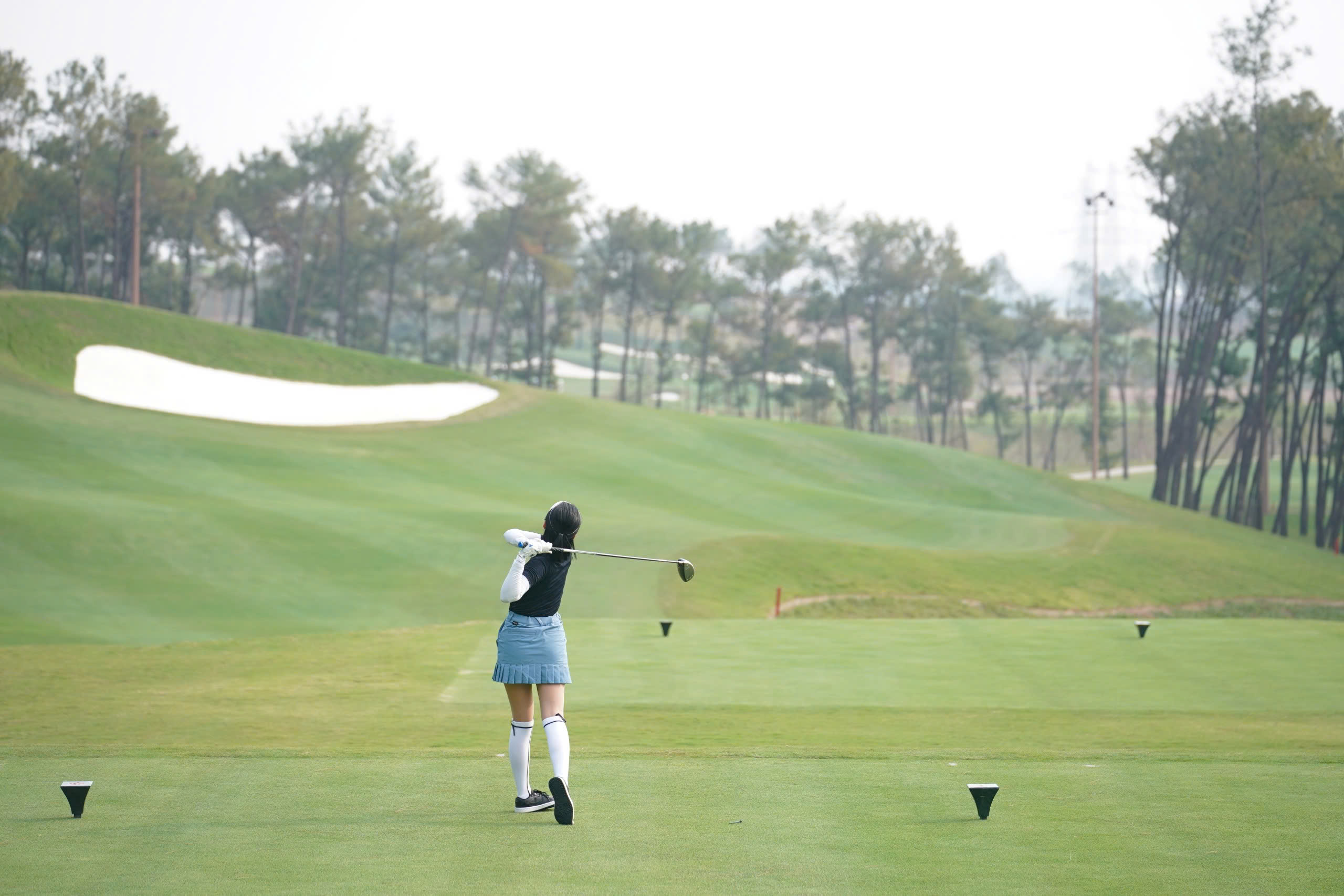 Dong Trieu trillion golf course opens to welcome 200 golfers to compete - Photo 3.