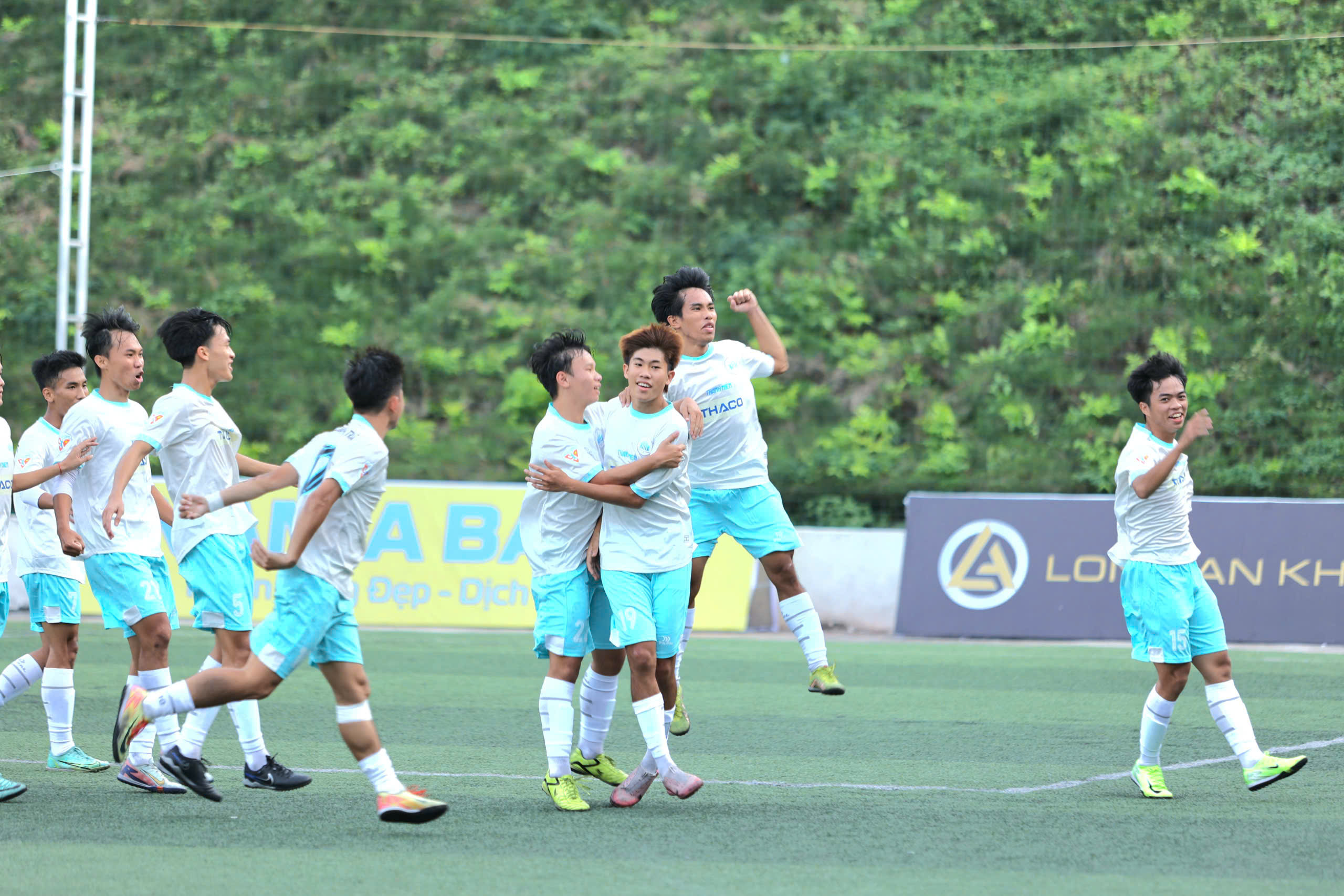 Khanh Hoa University - Nha Trang University: Coastal town Derby - Photo 3.