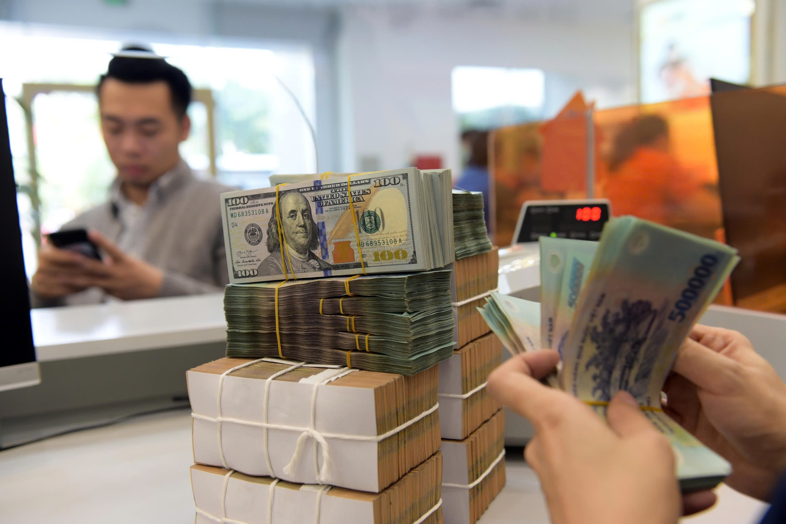 Giá USD hôm nay 15.1.2026: Đô la tự do tăng nhẹ - Ảnh 1.