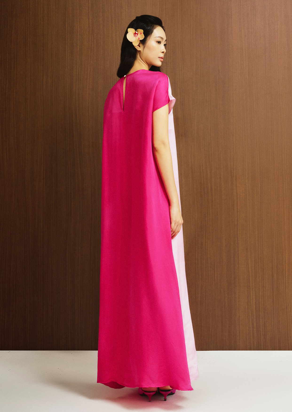 Förutom Ao Dai, här är några förslag på vackra kläder för nyårsdagen - Bild 14. Ngoài áo dài, đây là những gợi ý mặc đẹp ngày đầu năm- Ảnh 14.