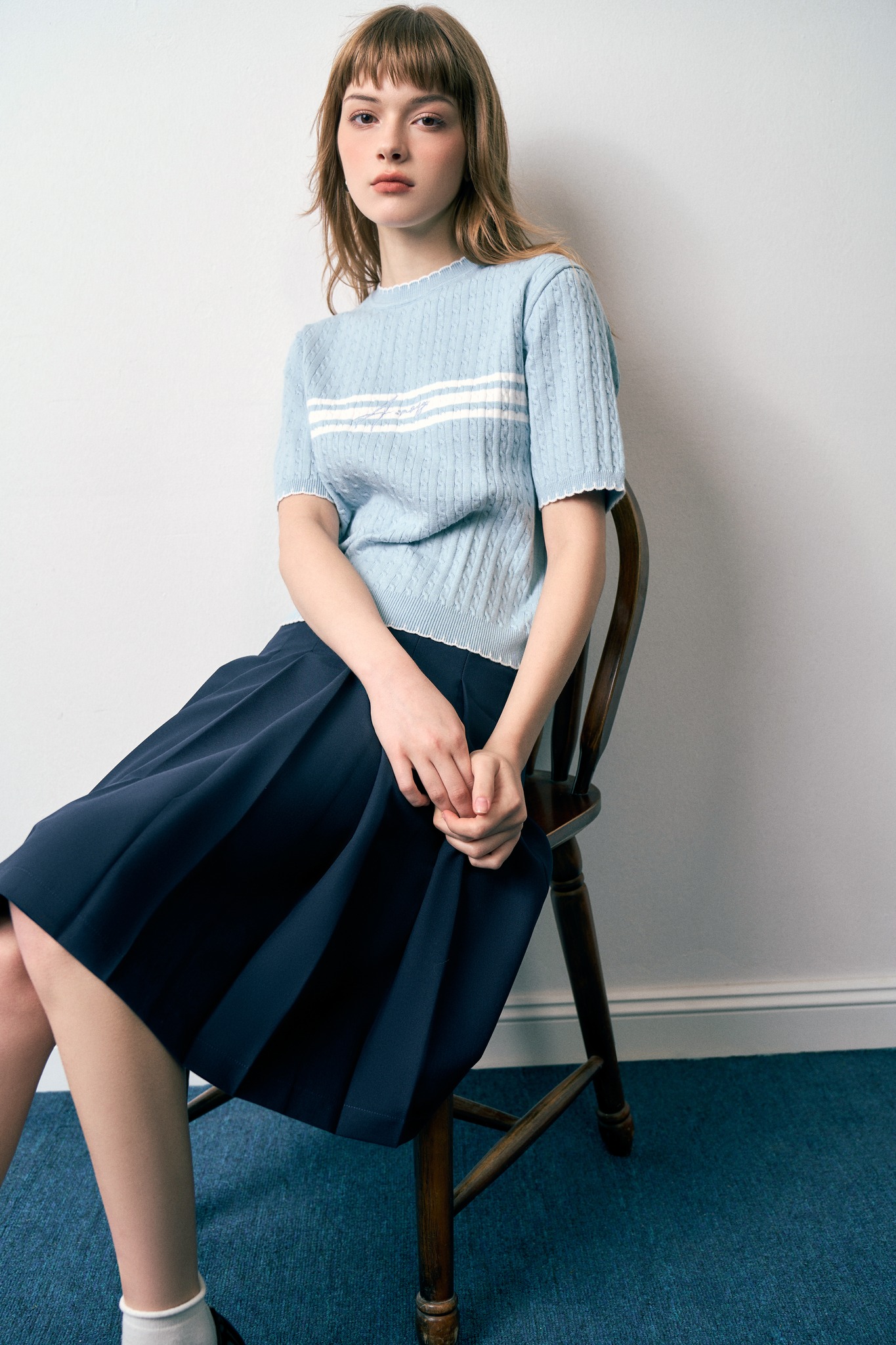 Îmbracă-te de primăvară cu cele mai populare materiale ale acestui sezon - Fotografia 4. Lên đồ ngày xuân cùng những chất liệu được ưa chuộng nhất mùa này- Ảnh 4.