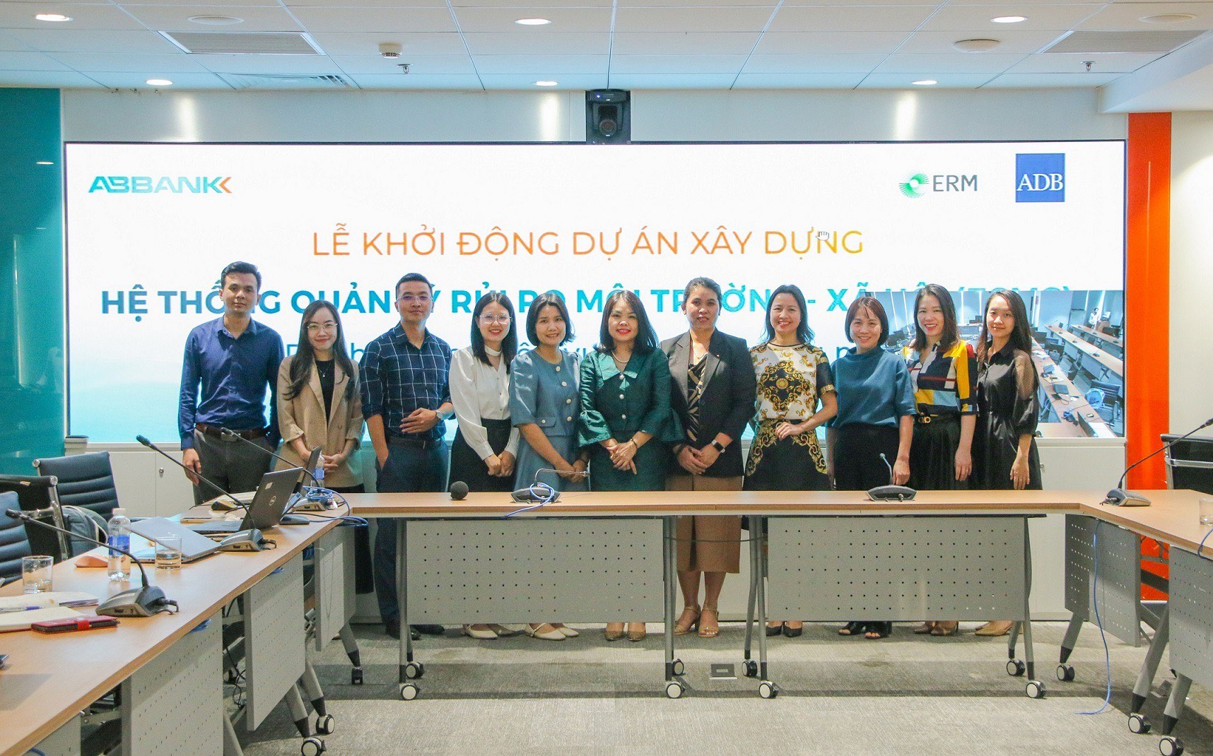 Tháng 11/2024, ABBANK đã ký kết với ADB và ERM triển khai dự án “Hệ thống Quản lý Môi trường và Xã hội” (Environmental and Social Management System - ESMS), dành riêng cho nghiệp vụ Tài trợ Thương mại Tháng 11/2024, ABBANK đã ký kết với ADB và ERM triển khai dự án “Hệ thống Quản lý Môi trường và Xã hội” (Environmental and Social Management System - ESMS), dành riêng cho nghiệp vụ Tài trợ Thương mại