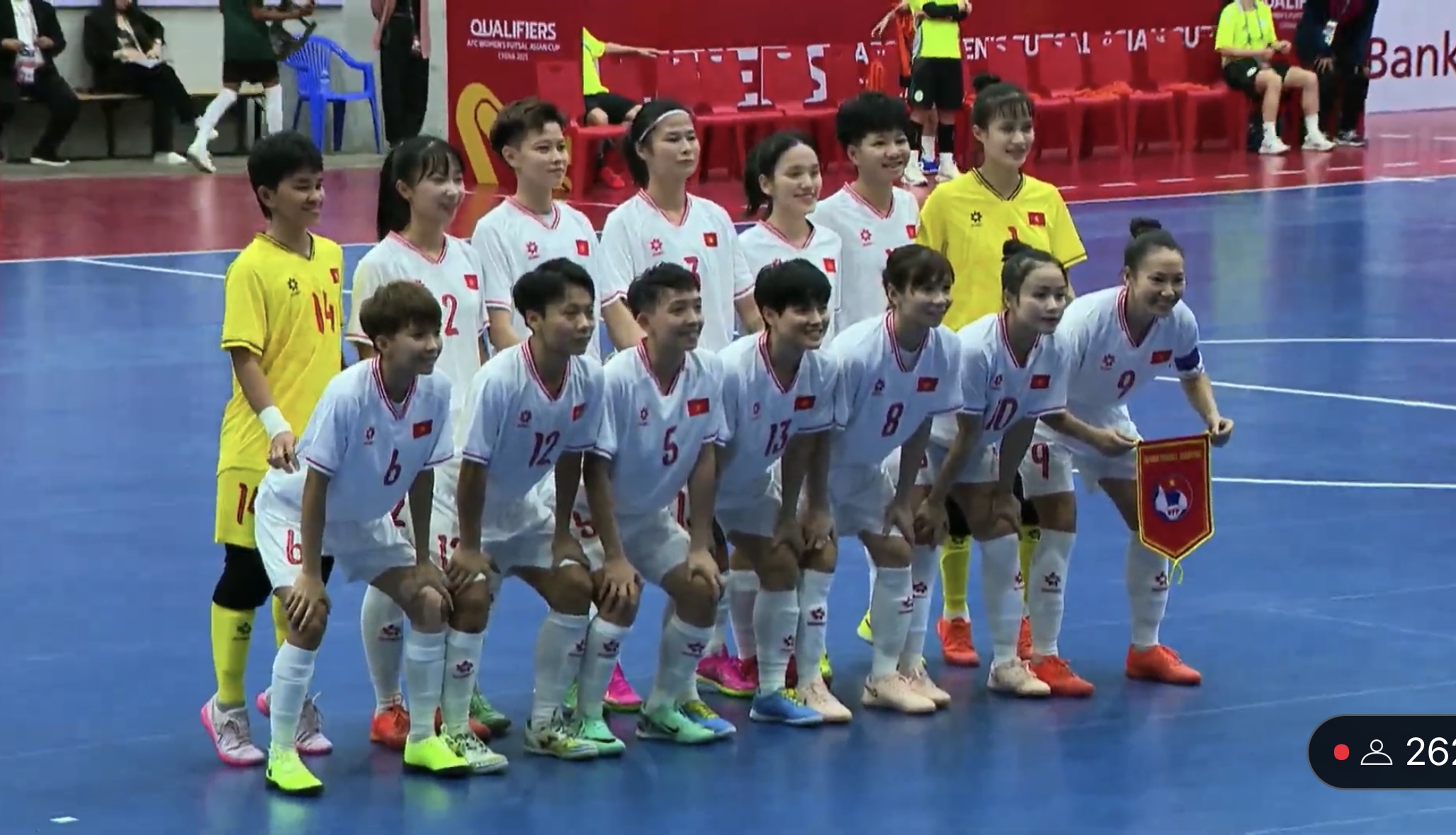 Đội tuyển futsal nữ Việt Nam thắng Macau với tỷ số đậm không tưởng: 21-0!- Ảnh 1.