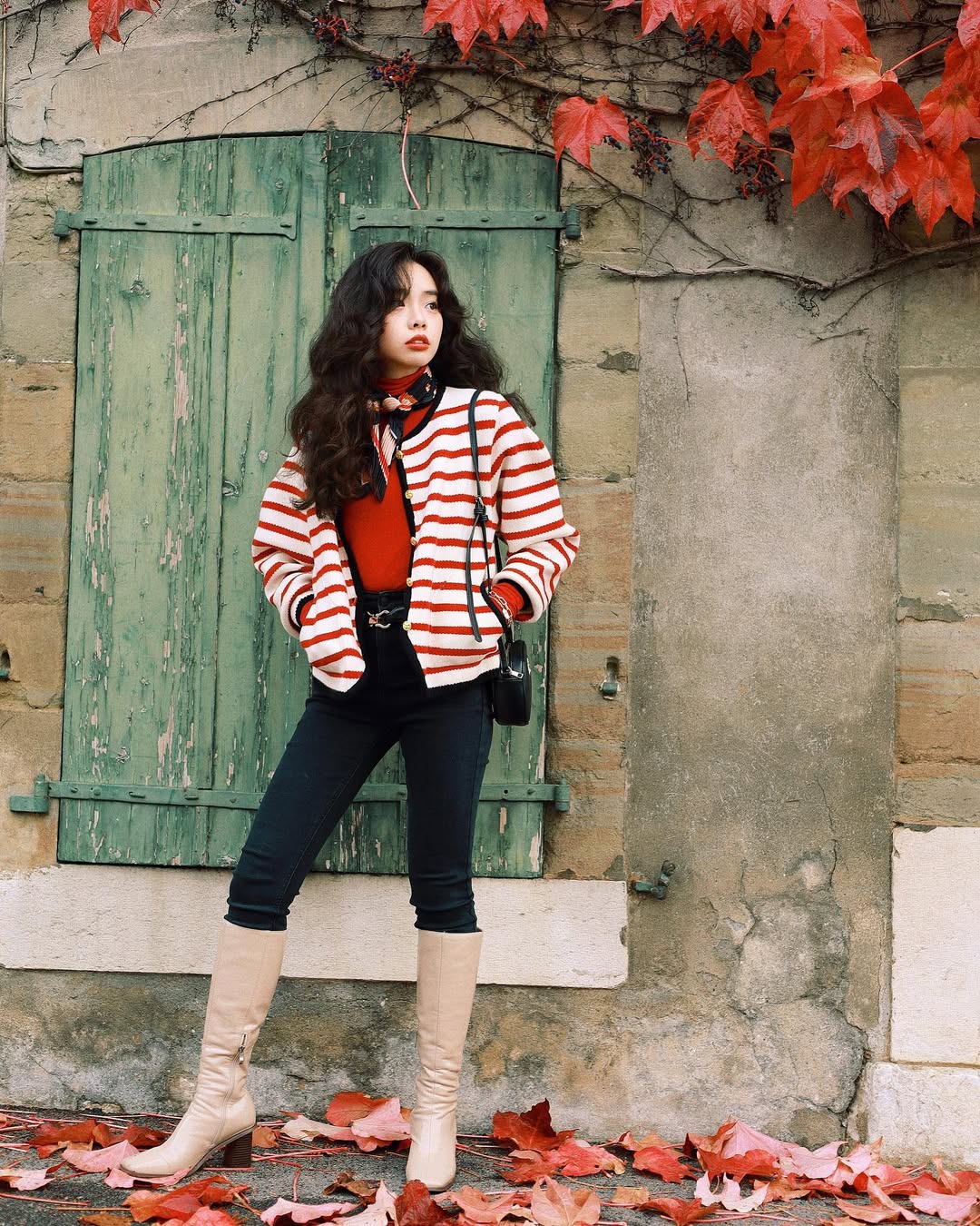 आकर्षक धारीदार पैटर्न के साथ वसंत का स्वागत करें - फोटो 7. Chào xuân với họa tiết kẻ sọc đầy cuốn hút- Ảnh 7.