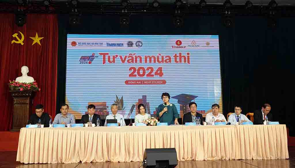  Nhiều nét mới trong Tư vấn mùa thi 2025- Ảnh 3.