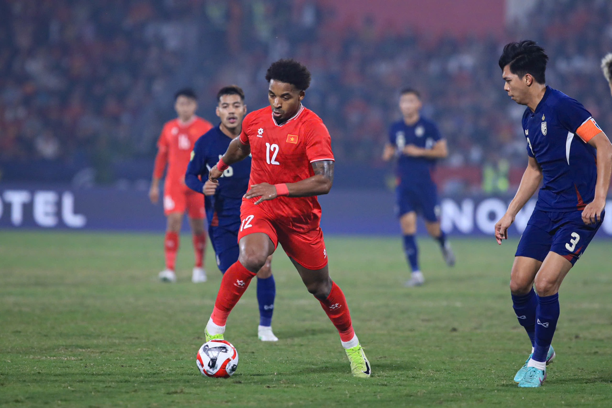 Vietnam's journey to the AFF Cup championship: Very thrilling - Photo 2.