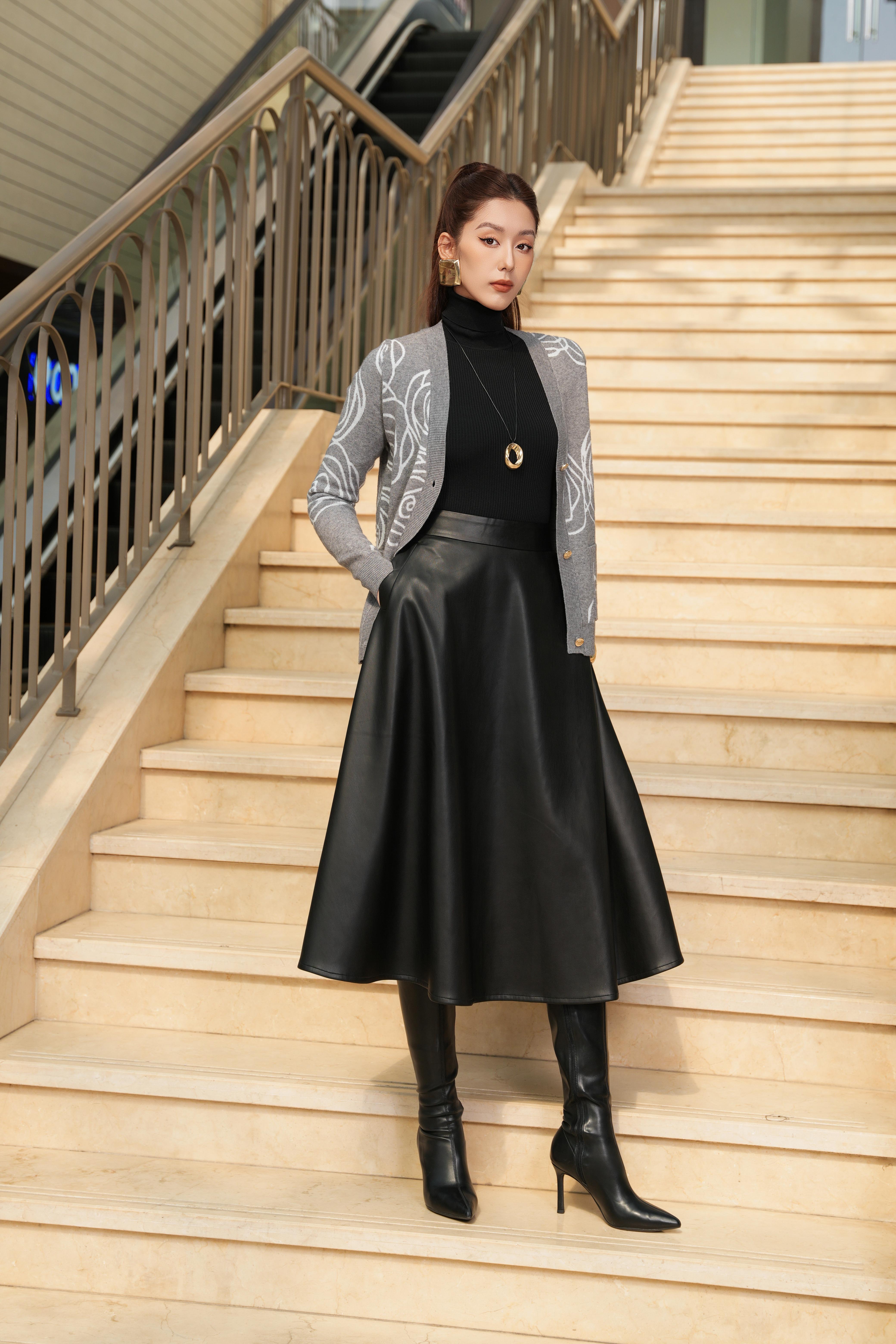 Gömlek ve etek, bahar günlerinin mükemmel ikilisi - Fotoğraf 5. Áo và chân váy, cặp đôi hoàn hảo cho những ngày xuân- Ảnh 5.