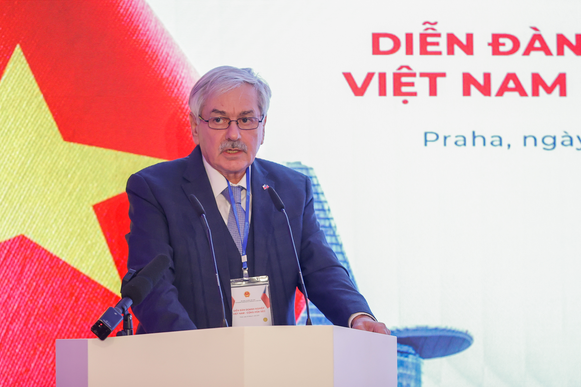 Việt Nam - Czech hướng tới kim ngạch thương mại 5 tỉ USD- Ảnh 3. Việt Nam - Czech hướng tới kim ngạch thương mại 5 tỉ USD- Ảnh 3.