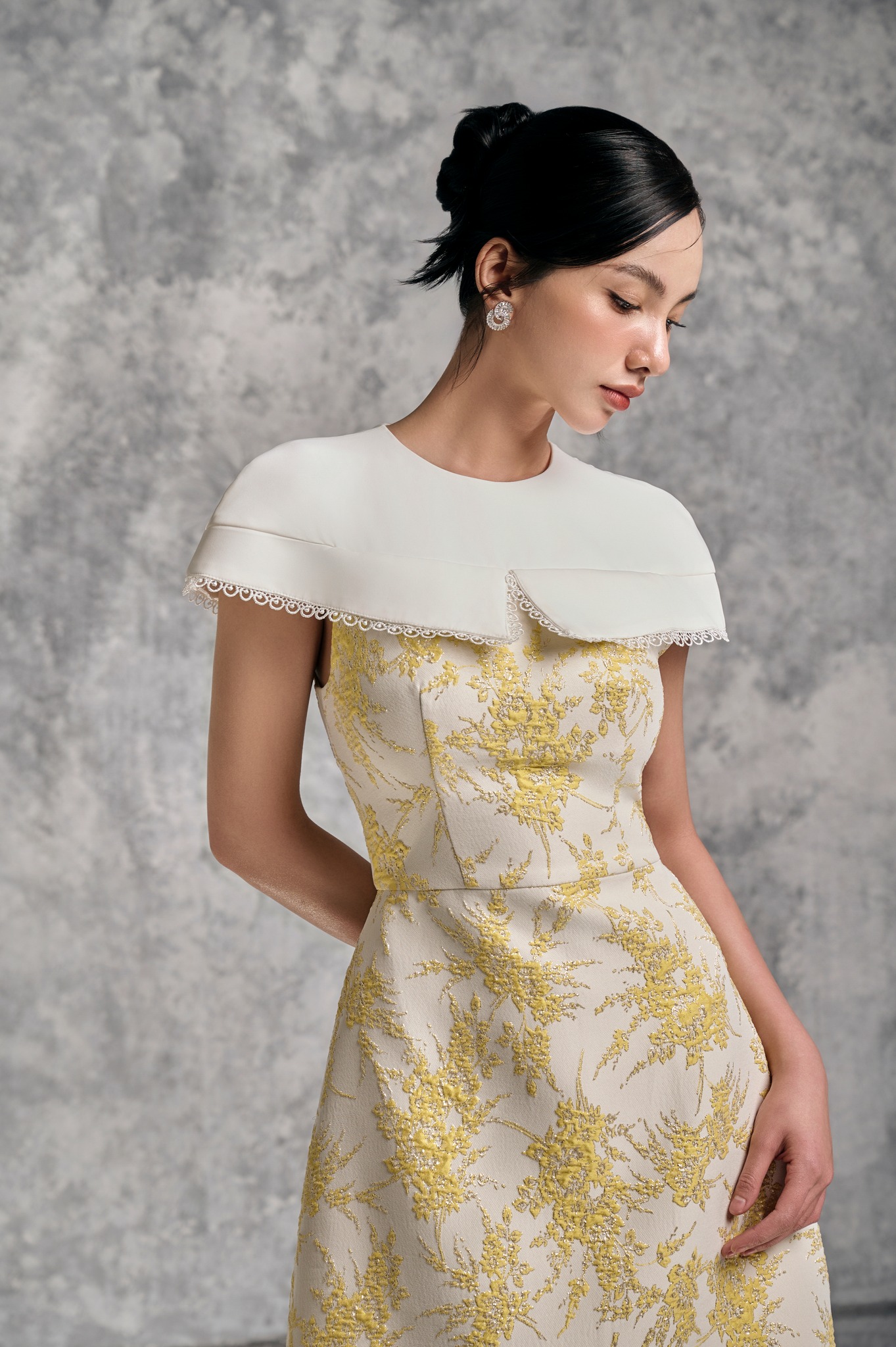 Aqui está uma ideia para um vestido de festa de primavera chamativo - Foto 1. Ý tưởng đầm dự tiệc xuân thu hút mọi ánh nhìn là đây- Ảnh 1.