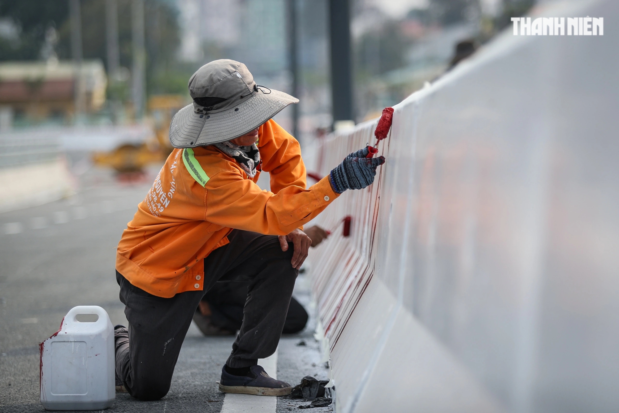 Tuyến đường 'cứu nguy' ùn tắc cho sân bay Tân Sơn Nhất sắp thông xe- Ảnh 4.