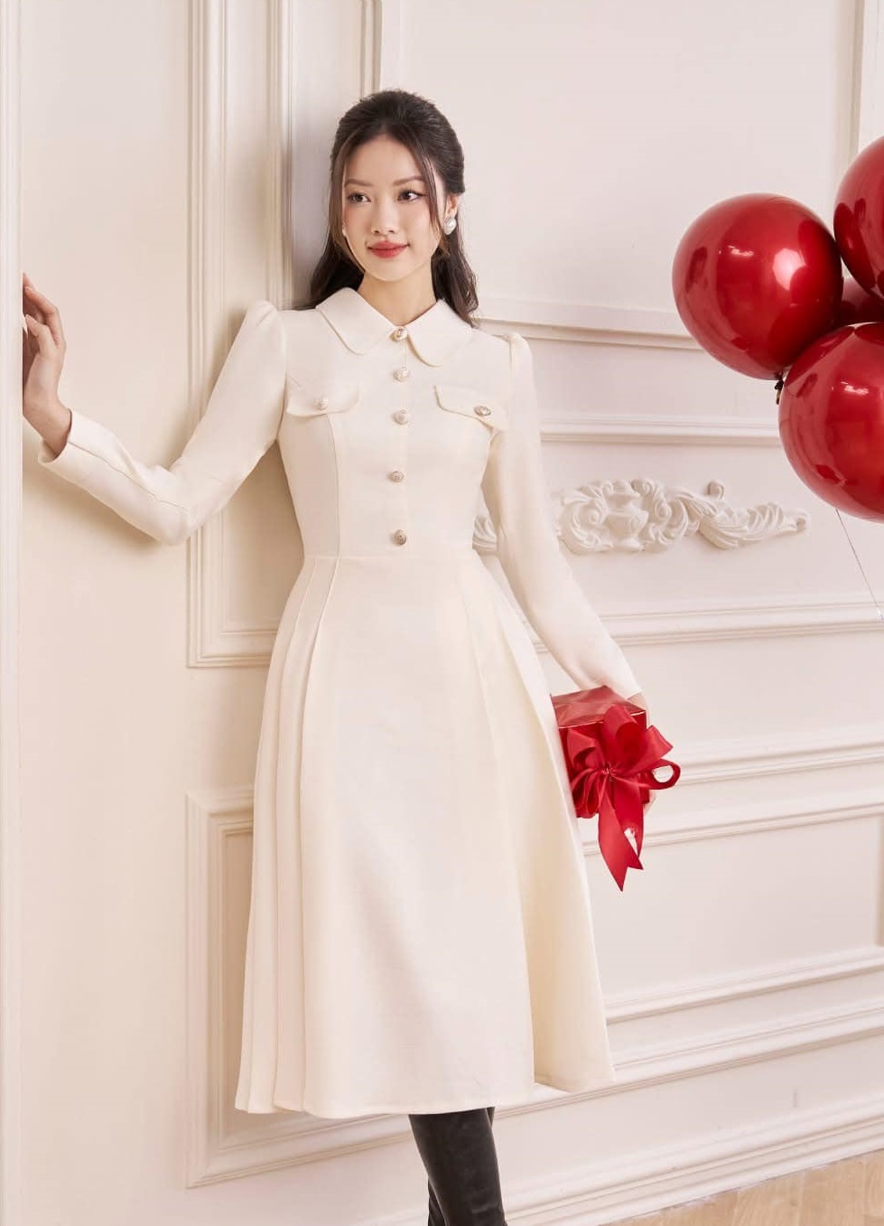 Vista-se lindamente todos os dias com um vestido charmoso - Foto 6. Mặc đẹp mỗi ngày cùng chiếc váy liền duyên dáng- Ảnh 6.