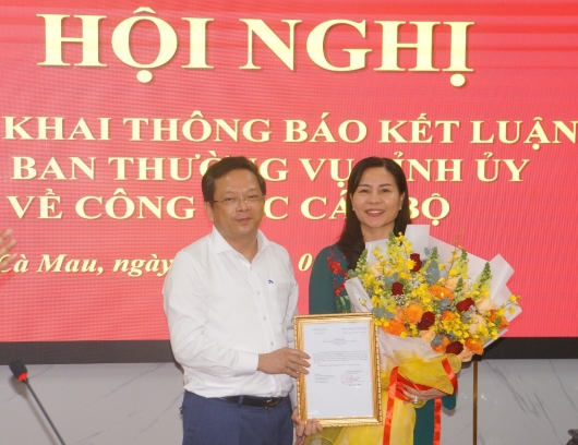 Cà Mau: Hội nghị triển khai thông báo kết luận về công tác cán bộ- Ảnh 1.