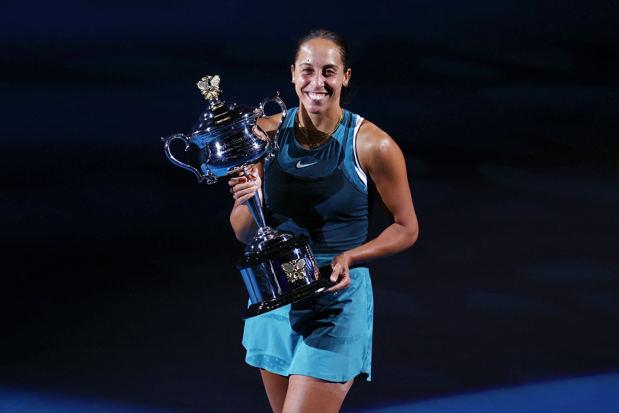 Madison Keys wins the 2025 Australian Open with a series of memorable milestones - Photo 5.