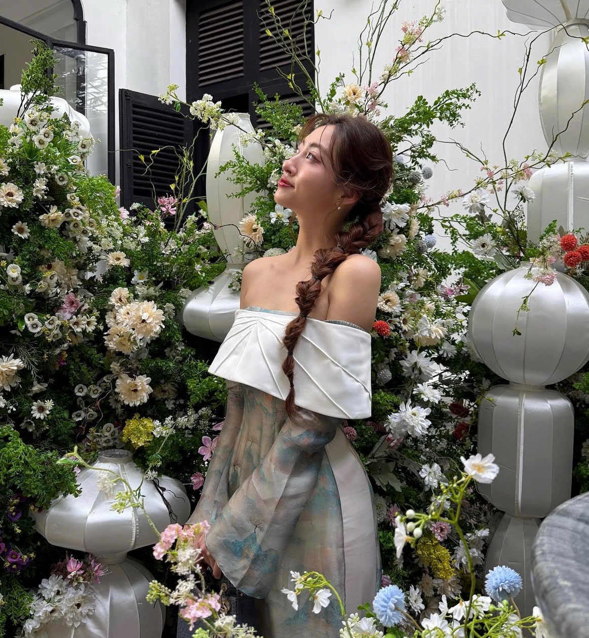 Áo dài phá cách khiến bao nàng mê mẩn vì quá xinh- Ảnh 2. Áo dài phá cách khiến bao nàng mê mẩn vì quá xinh- Ảnh 2.