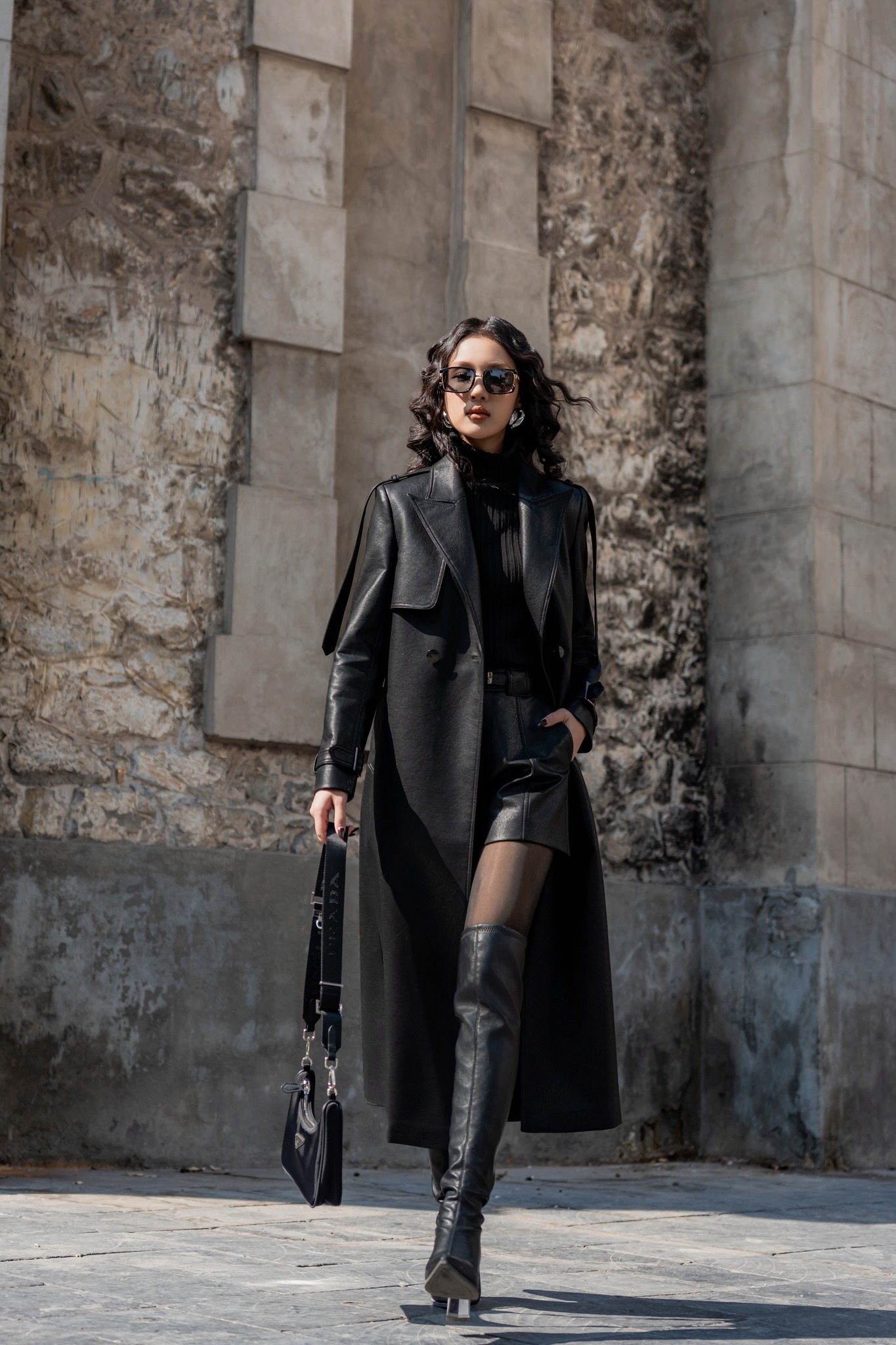 Одягайтеся гарно, як Іт-дівчина, з різними варіантами шортів - Фото 5. Mặc đẹp như các It Girl với cách biến tấu cùng quần shorts- Ảnh 5.