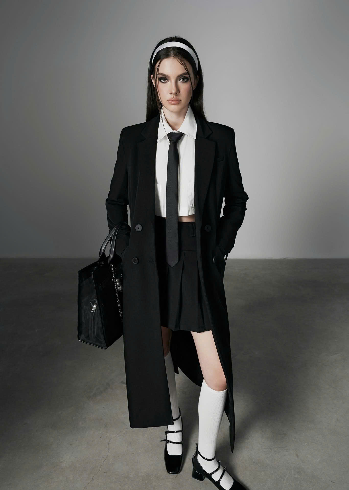 Preppy styl, klíč k intelektuální a luxusní kráse - Foto 6. Phong cách preppy, chìa khóa cho vẻ đẹp trí thức và sang trọng- Ảnh 6.