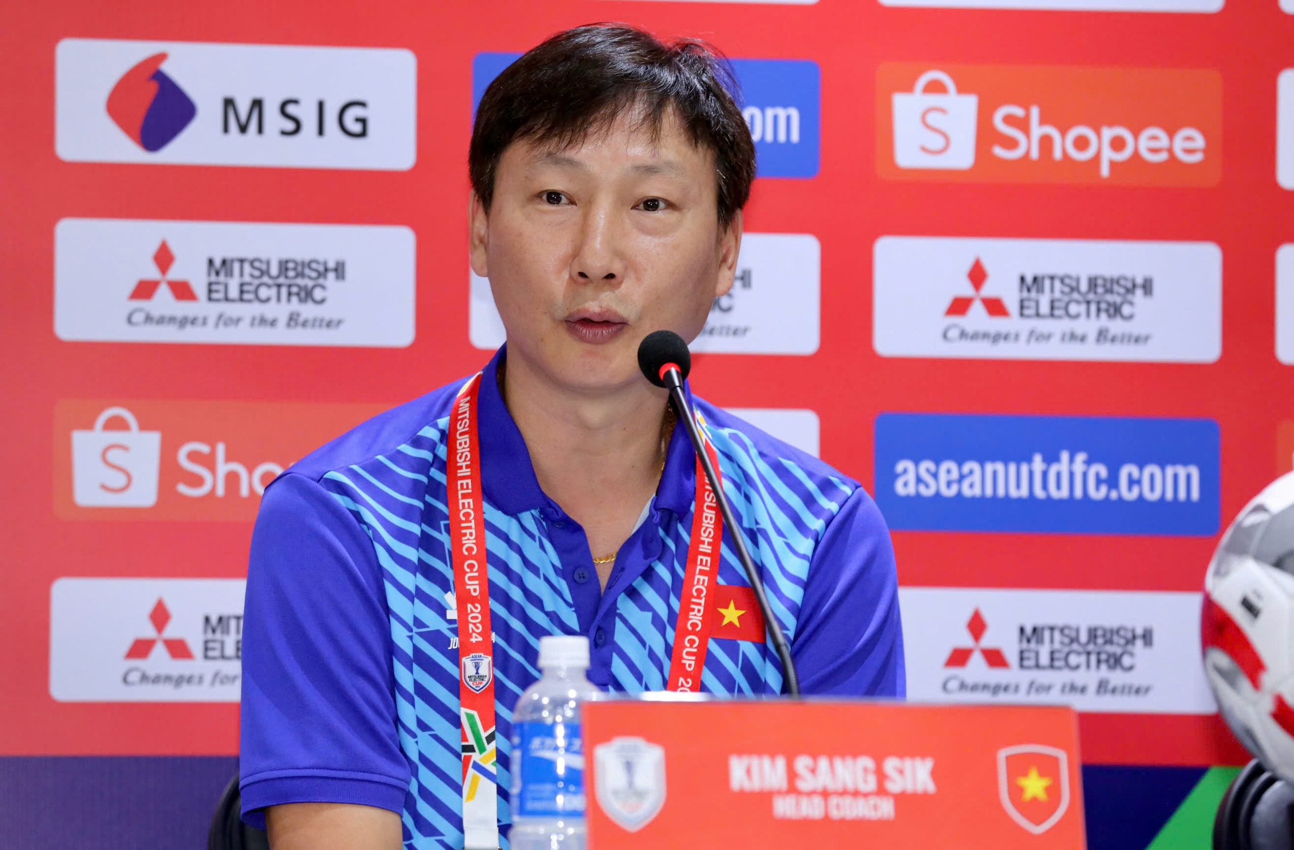 Coach Kim Sang-sik:'Thailand will attack strongly, Vietnam must forget the win in the first leg!' - Photo 2.