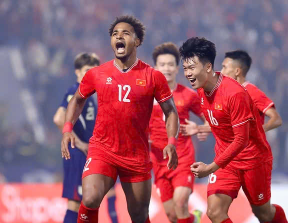 Chung kết AFF Cup 2024: Đội tuyển Việt Nam sẽ thắng, Xuân Son, Hoàng Đức ghi bàn?- Ảnh 1.