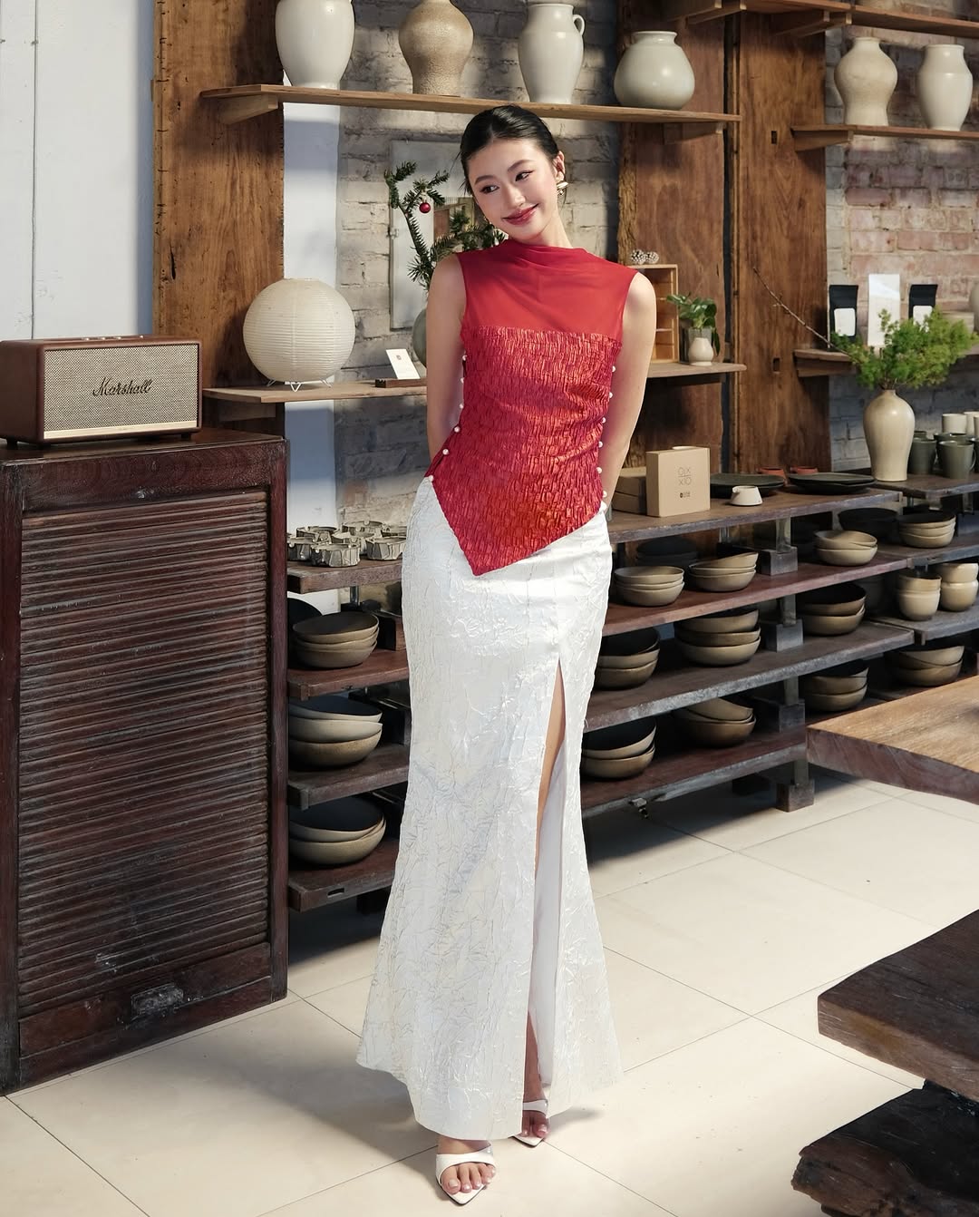 ទាក់ទាញ និងទាក់ទាញនៅនិទាឃរដូវជាមួយនឹងរ៉ូប bodycon - រូបថត 1 ។ Quyến rũ và thu hút trong ngày xuân với váy ôm body- Ảnh 1.