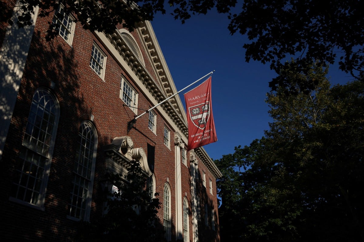 Chính quyền Trump sắp đạt thỏa thuận dàn xếp với Đại học Harvard- Ảnh 1.