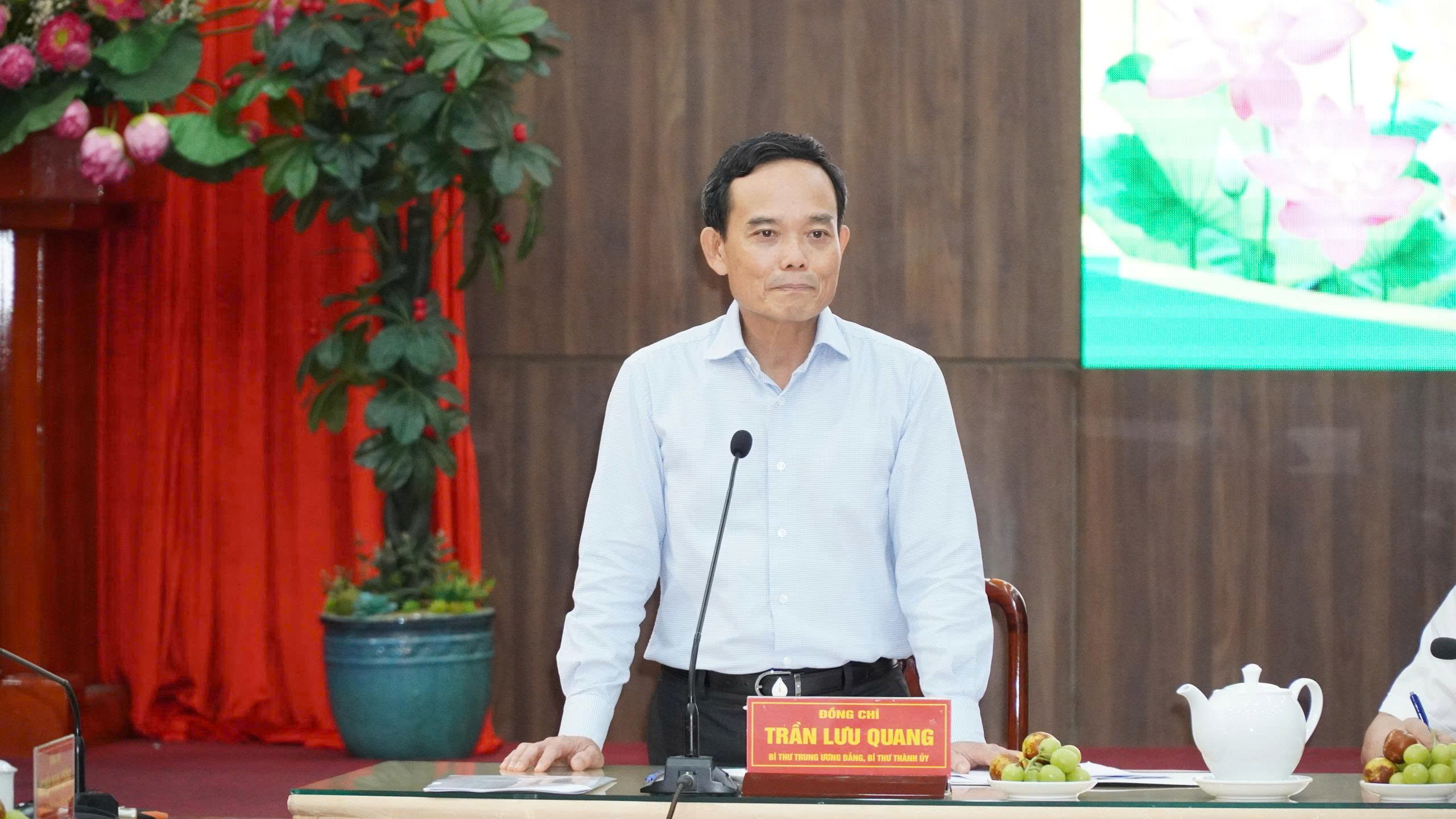 Bí thư Trần Lưu Quang làm việc với phường Dĩ An đông dân nhất TP.HCM - Ảnh 1.