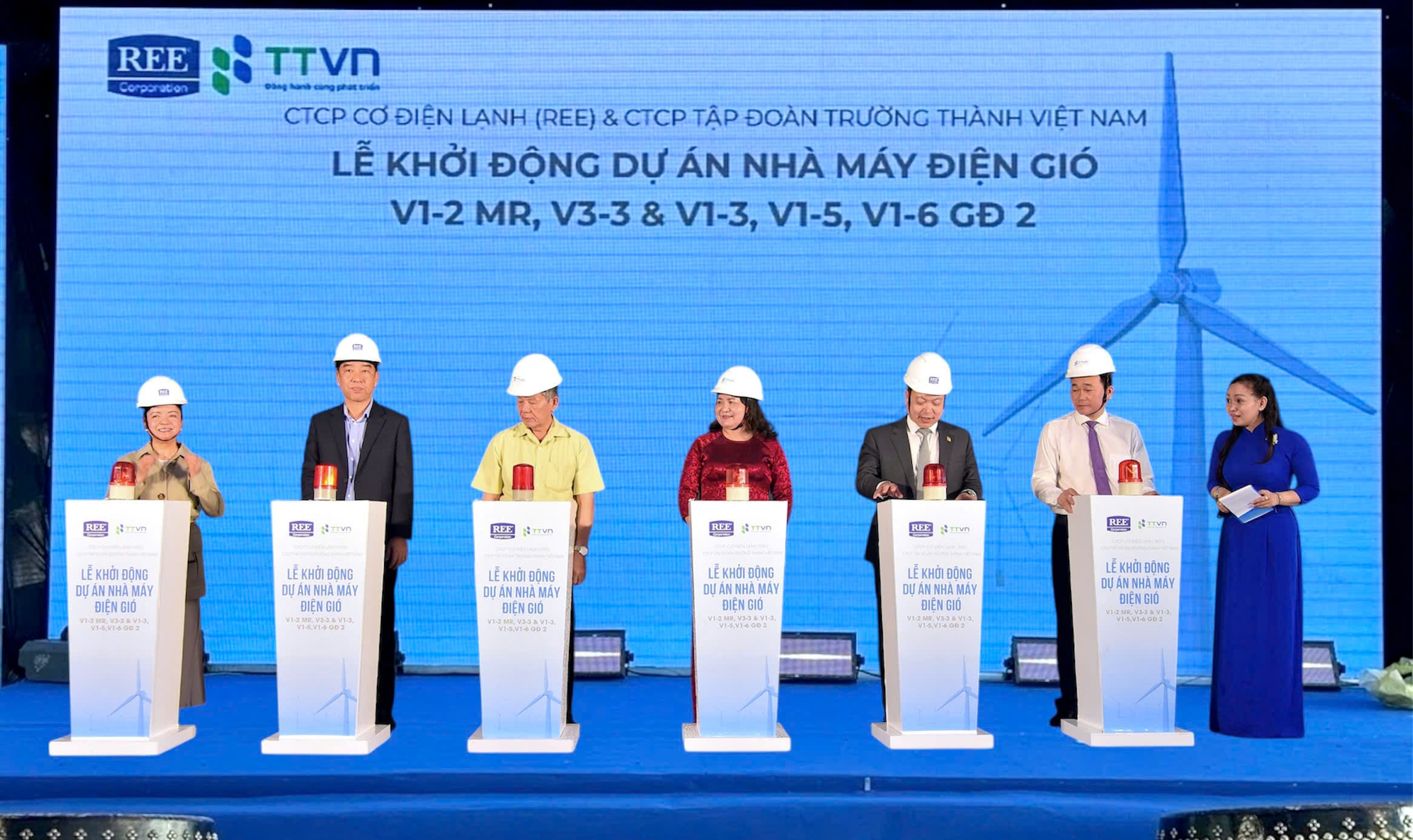 Xây dựng Vĩnh Long thành trung tâm kinh tế, năng lượng xanh của cả nước - Ảnh 1.