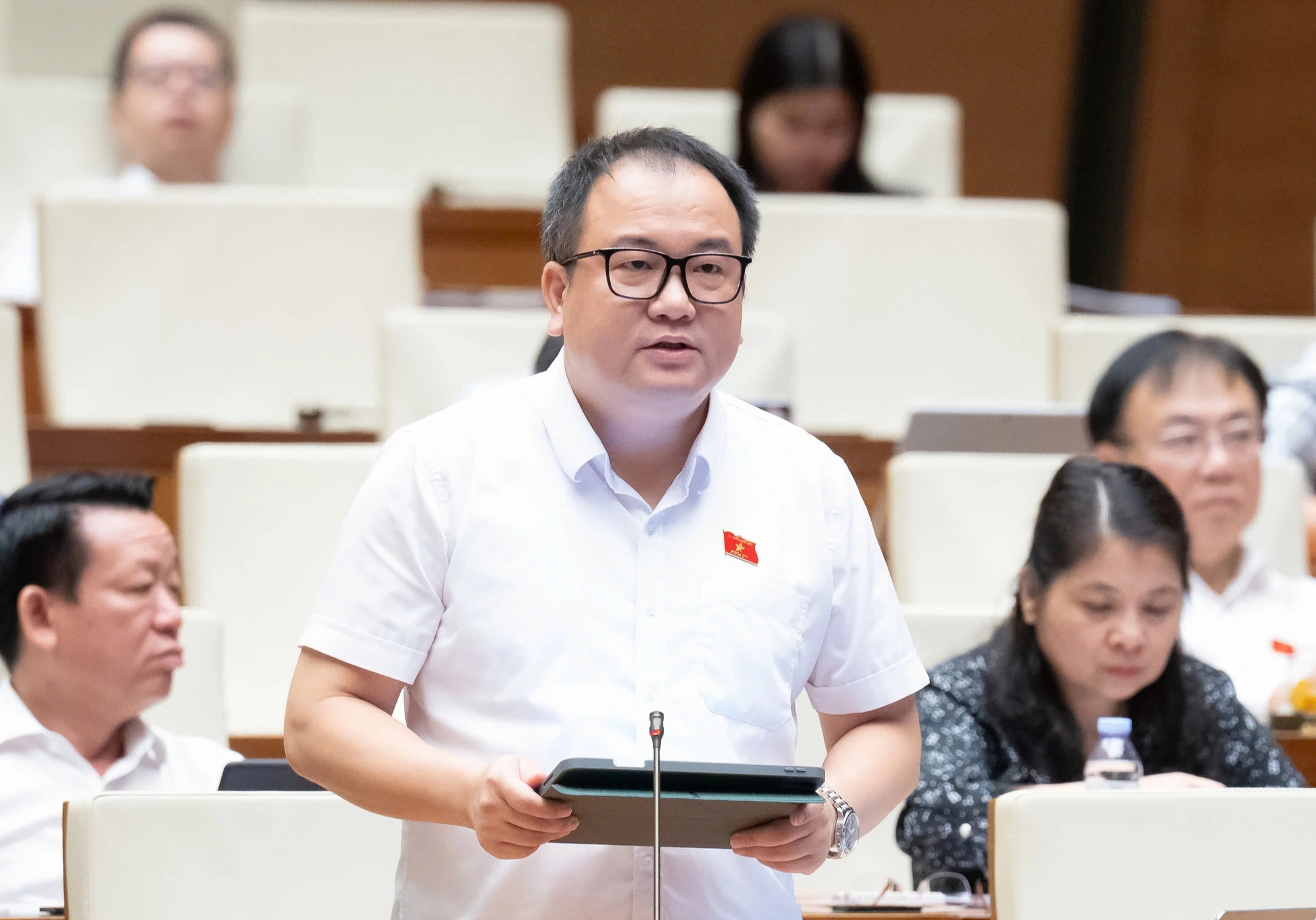 'Vụ Vạn Thịnh Phát mà thời hạn giám định chỉ 3 tháng là bất khả thi' - Ảnh 2.