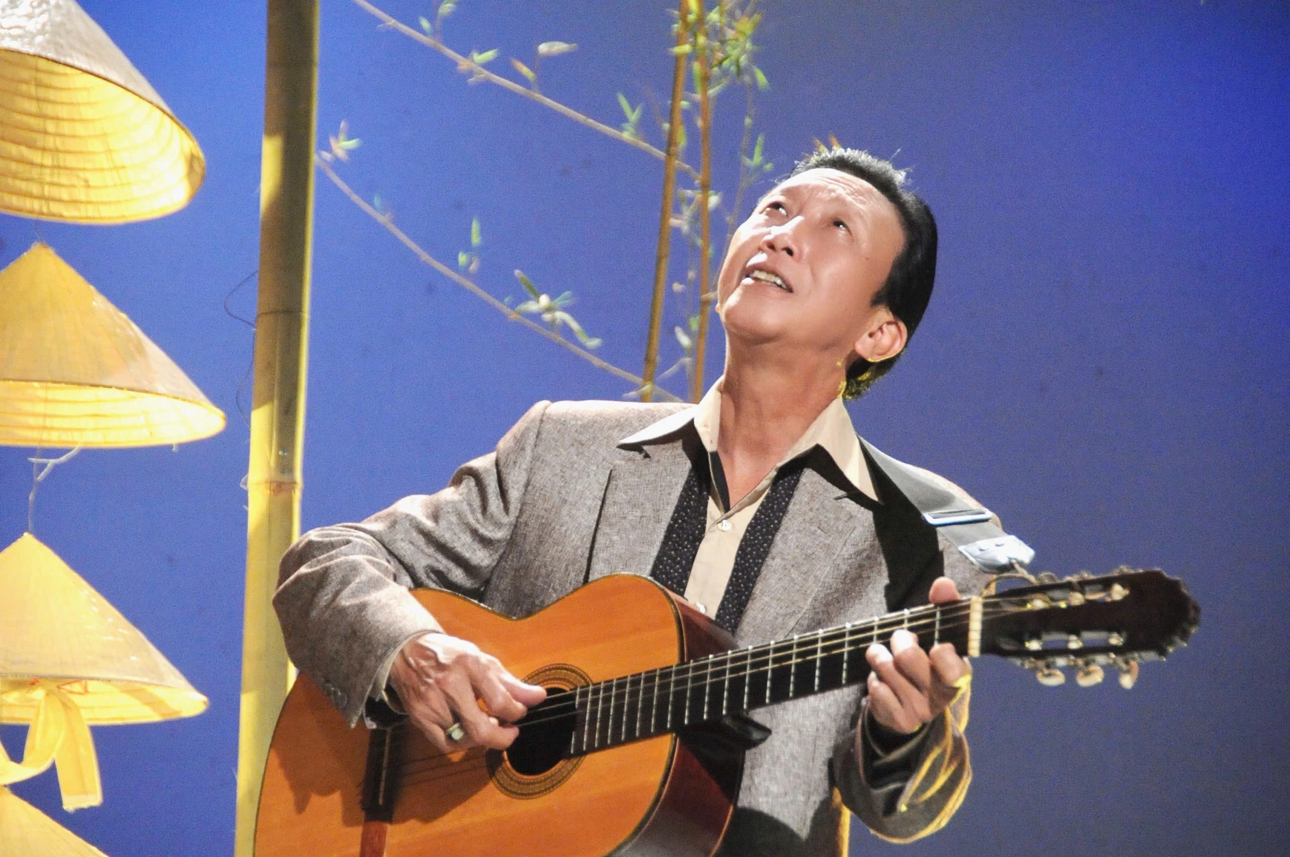 តន្ត្រីករ The Hien បានទទួលមរណភាព - រូបថត ១. Nhạc sĩ Thế Hiển qua đời- Ảnh 1.