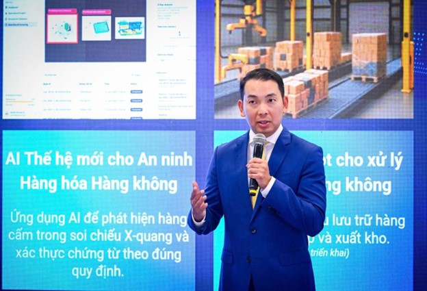 &lsquo;Si&ecirc;u cảng&rsquo; Việt Nam SuperPort&trade; của T&T Group g&acirc;y ấn tượng mạnh tại VIIE 2025 - Ảnh 2.