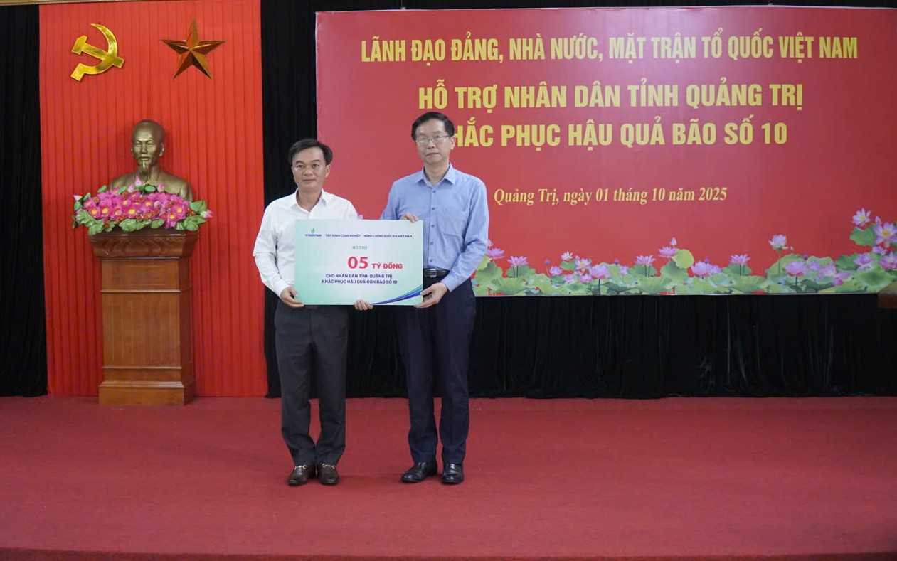 Thường trực Ban Bí thư:Thiệt hại bão số 10 lớn, ưu tiên lo cuộc sống bà con - Ảnh 5.