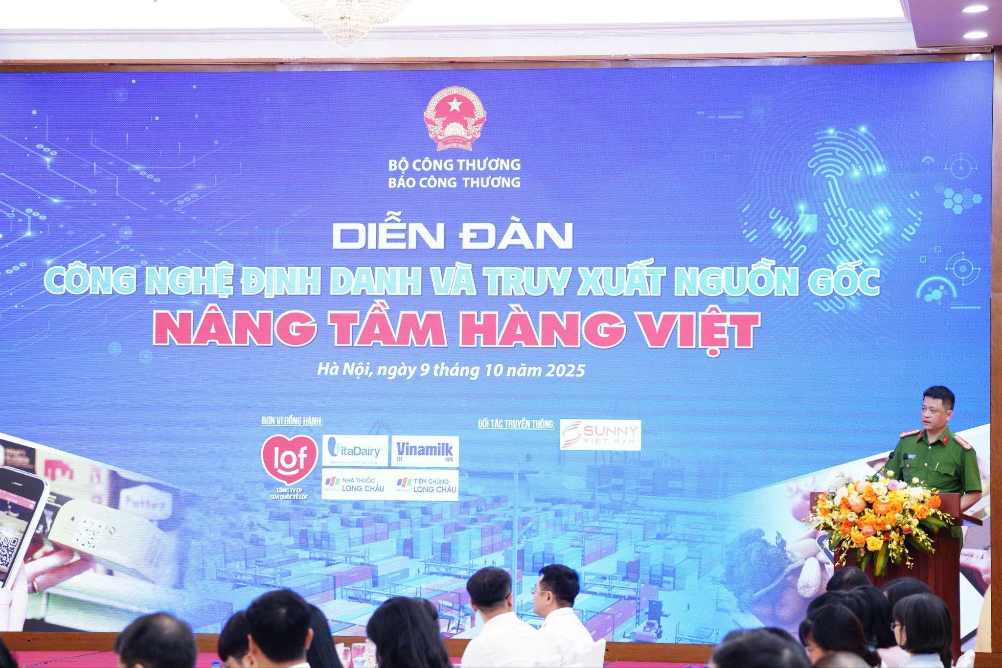 Đồng hành Báo Công Thương, Long Châu chia sẻ giải pháp 'kiểm tra kép' bảo vệ sức khỏe cộng đồng- Ảnh 3. Đồng hành Báo Công Thương, Long Châu chia sẻ giải pháp 'kiểm tra kép' bảo vệ sức khỏe cộng đồng- Ảnh 3.