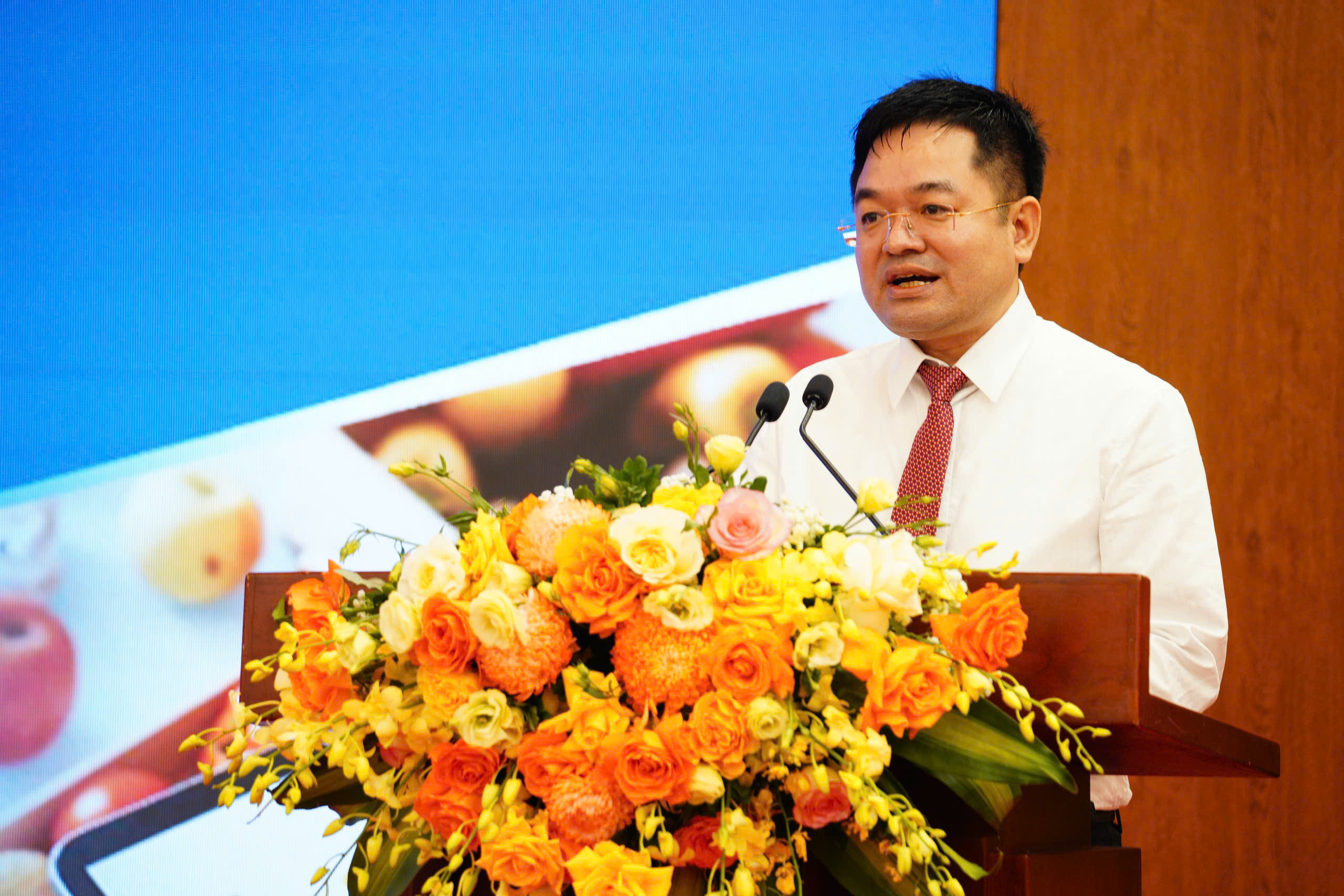 Đồng hành Báo Công Thương, Long Châu chia sẻ giải pháp 'kiểm tra kép' bảo vệ sức khỏe cộng đồng- Ảnh 2. Đồng hành Báo Công Thương, Long Châu chia sẻ giải pháp 'kiểm tra kép' bảo vệ sức khỏe cộng đồng- Ảnh 2.