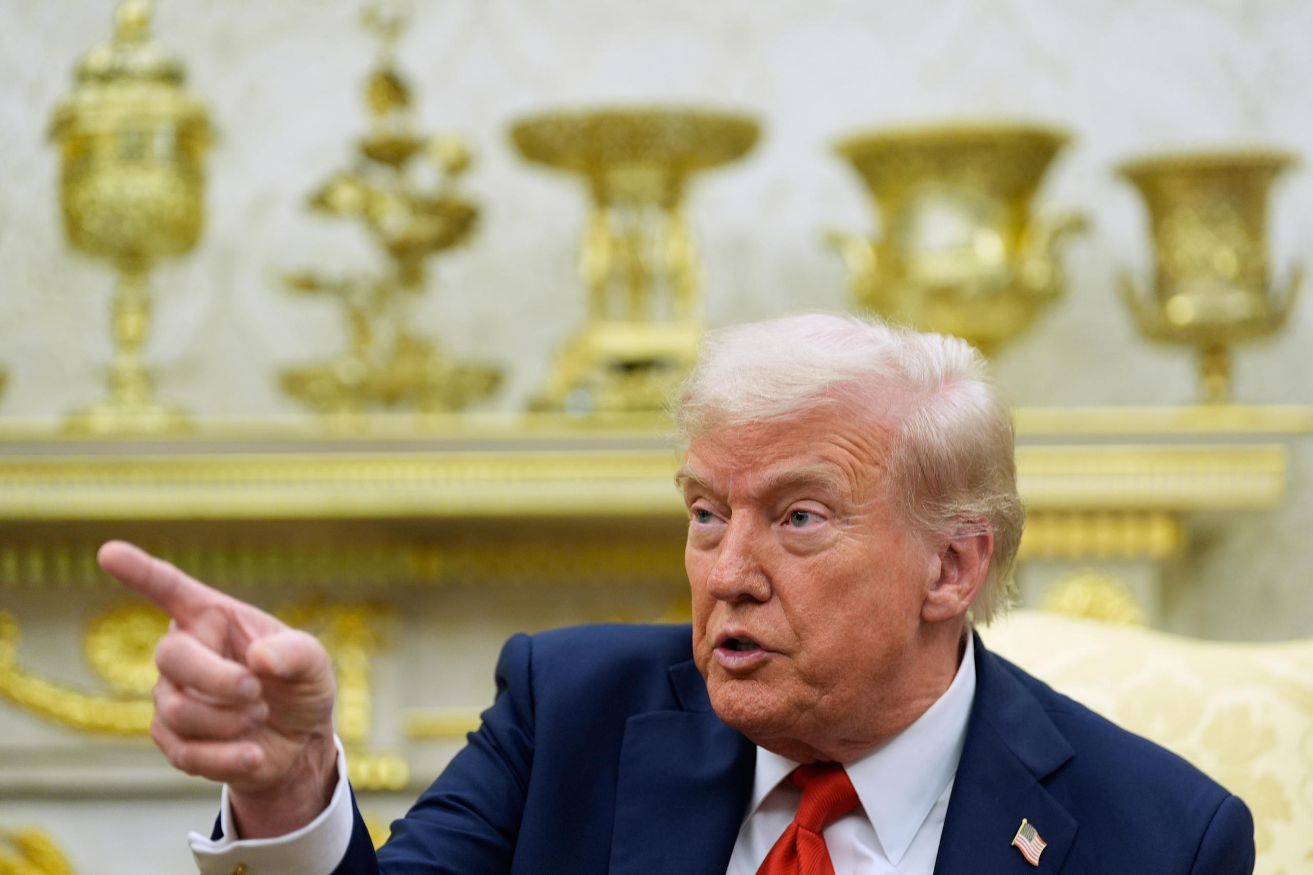 Ông Trump đòi đuổi Tây Ban Nha khỏi NATO - Ảnh 1.