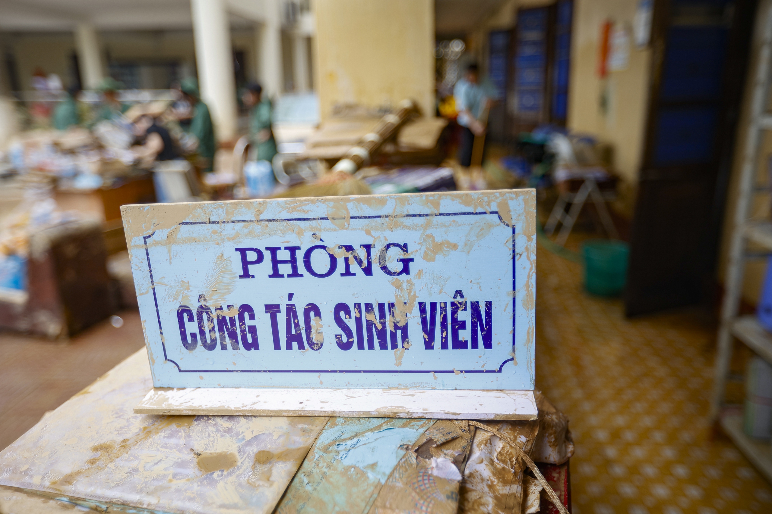 Hình ảnh Trường ĐH Sư phạm Thái Nguyên ngổn ngang sau lũ lịch sử- Ảnh 13. Hình ảnh Trường ĐH Sư phạm Thái Nguyên ngổn ngang sau lũ lịch sử- Ảnh 13.