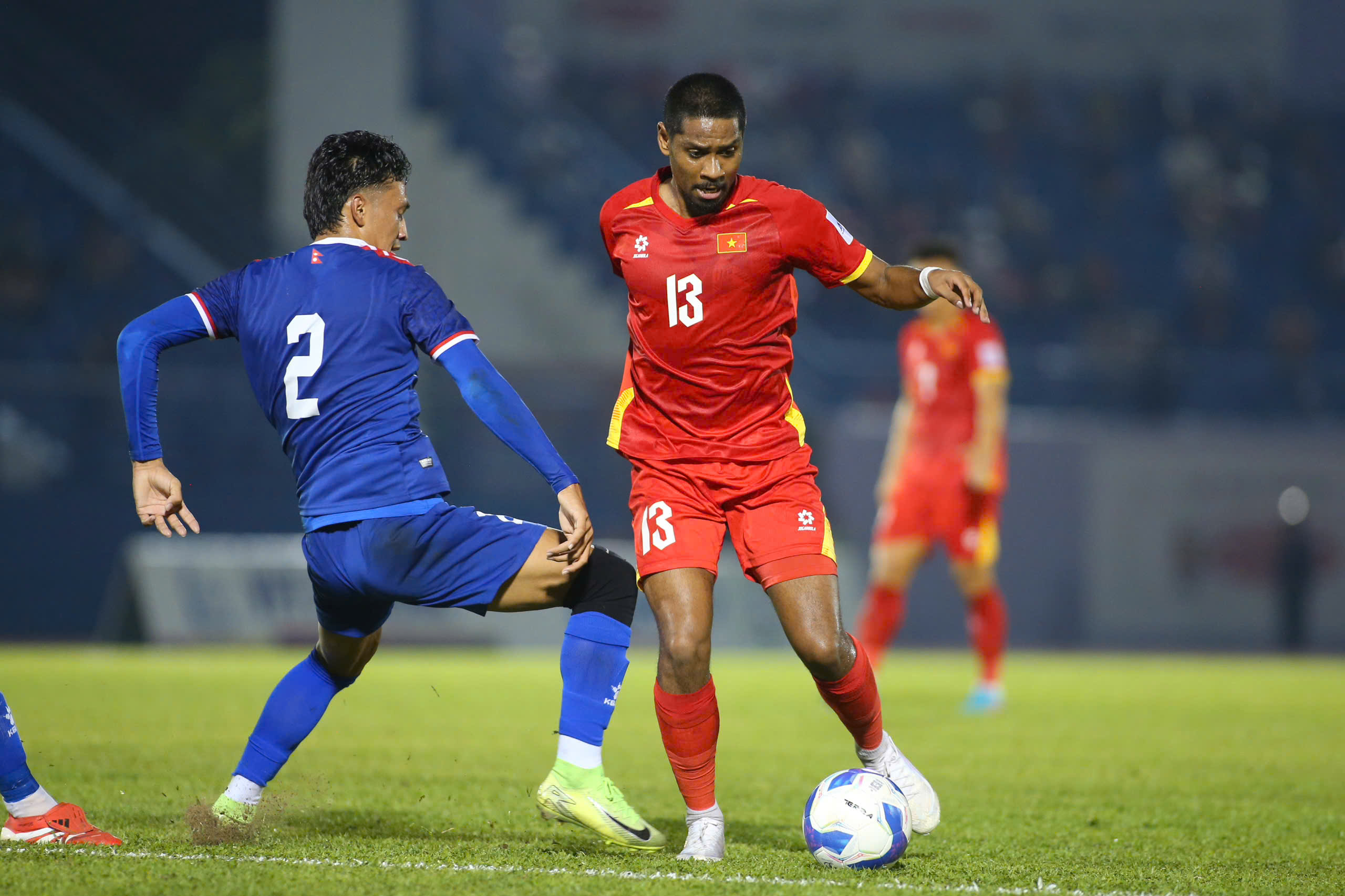 Hàng thủ đội tuyển Việt Nam lung lay: Còn nhân tố U.23, thầy Kim đừng lãng quên- Ảnh 1.