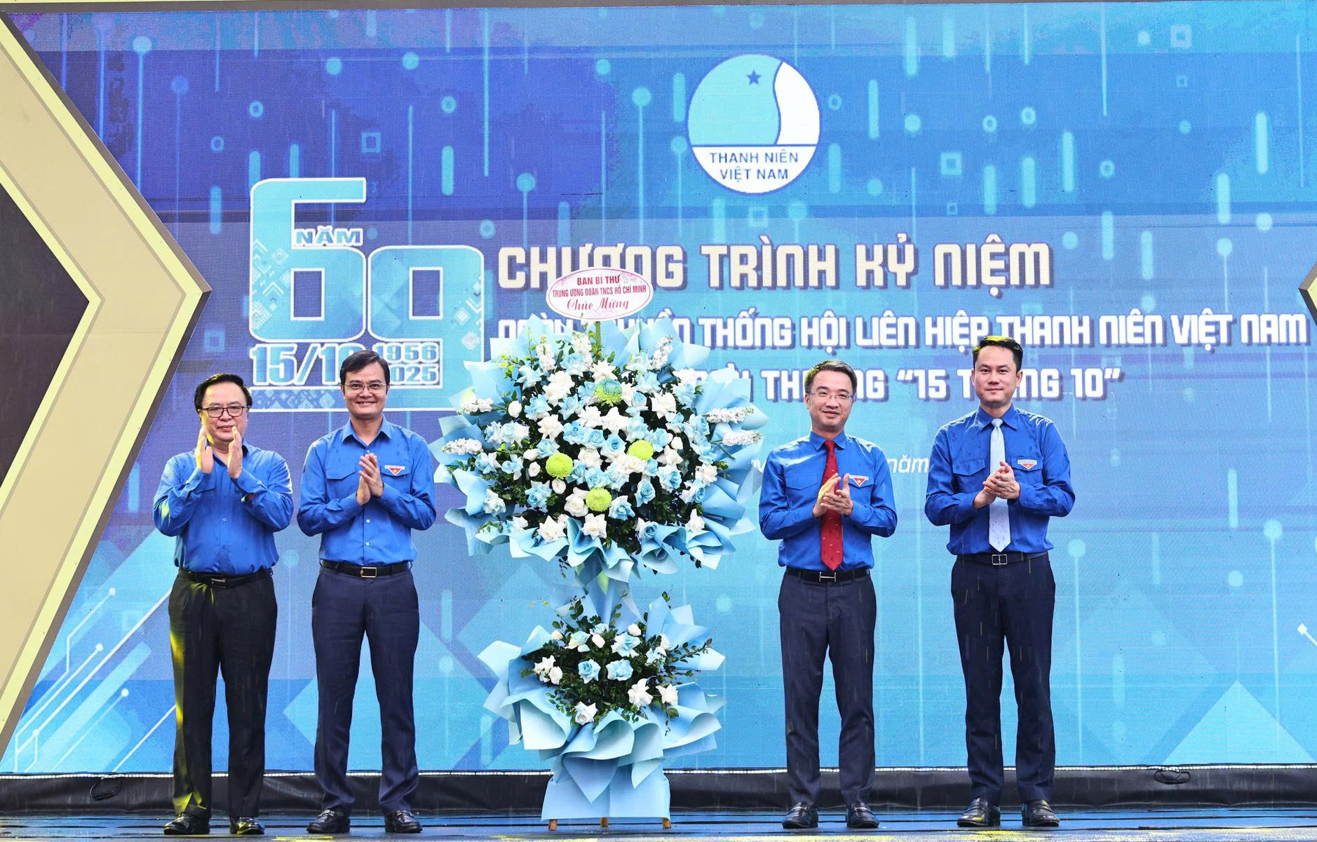 Sức mạnh kết nối của Hội Liên hiệp thanh niên Việt Nam với giới trẻ hiện đại - Ảnh 1. Sức mạnh kết nối của Hội Liên hiệp thanh niên Việt Nam với giới trẻ hiện đại - Ảnh 1.