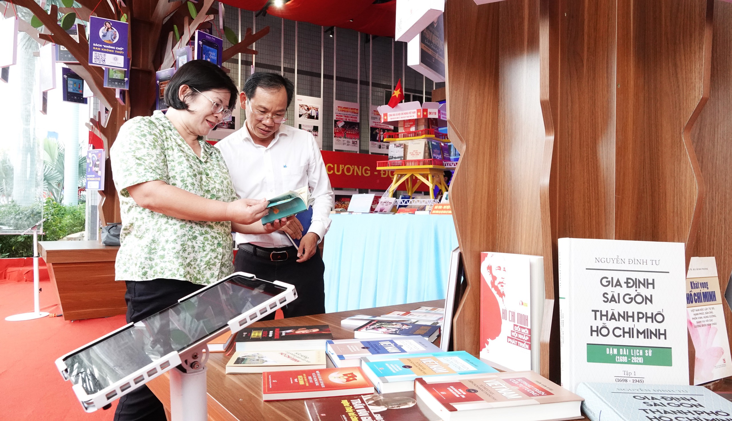 3 phó bí thư Thành ủy TP.HCM kiểm tra công tác chuẩn bị đại hội- Ảnh 5.