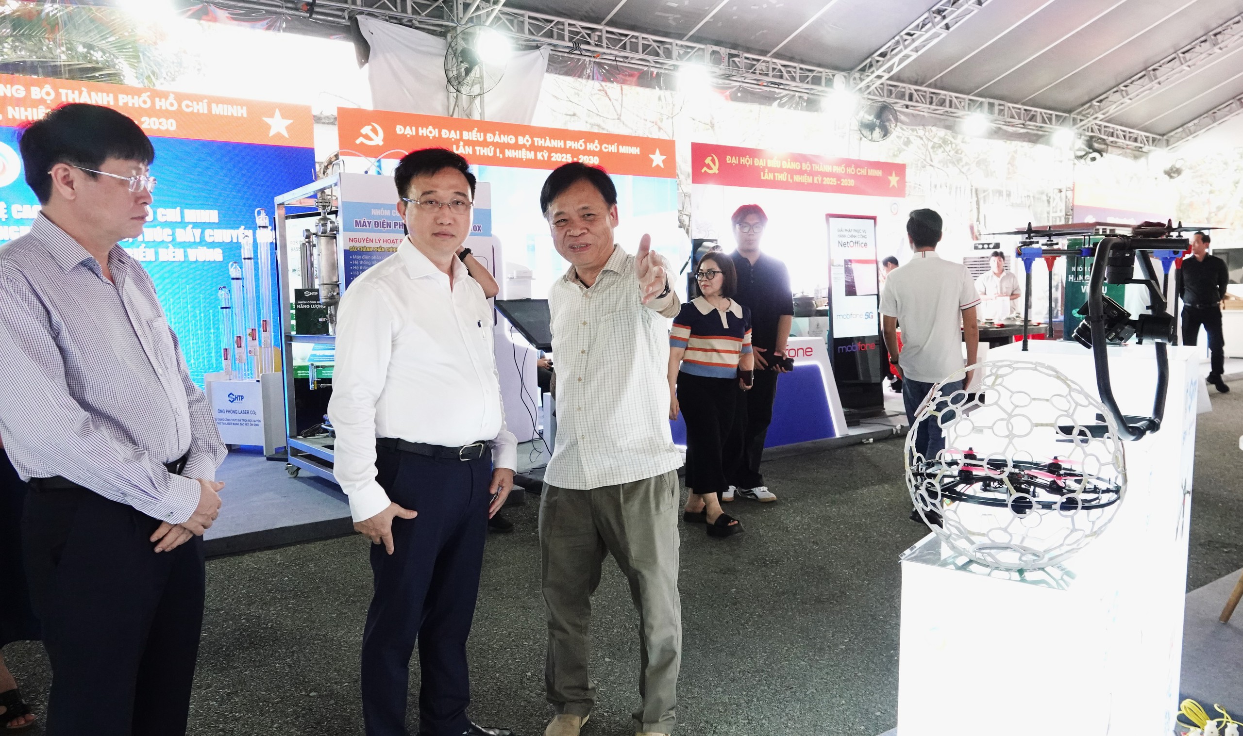 Triển lãm thiết bị công nghệ chiến lược tại Đại hội Đảng bộ TP.HCM- Ảnh 5.