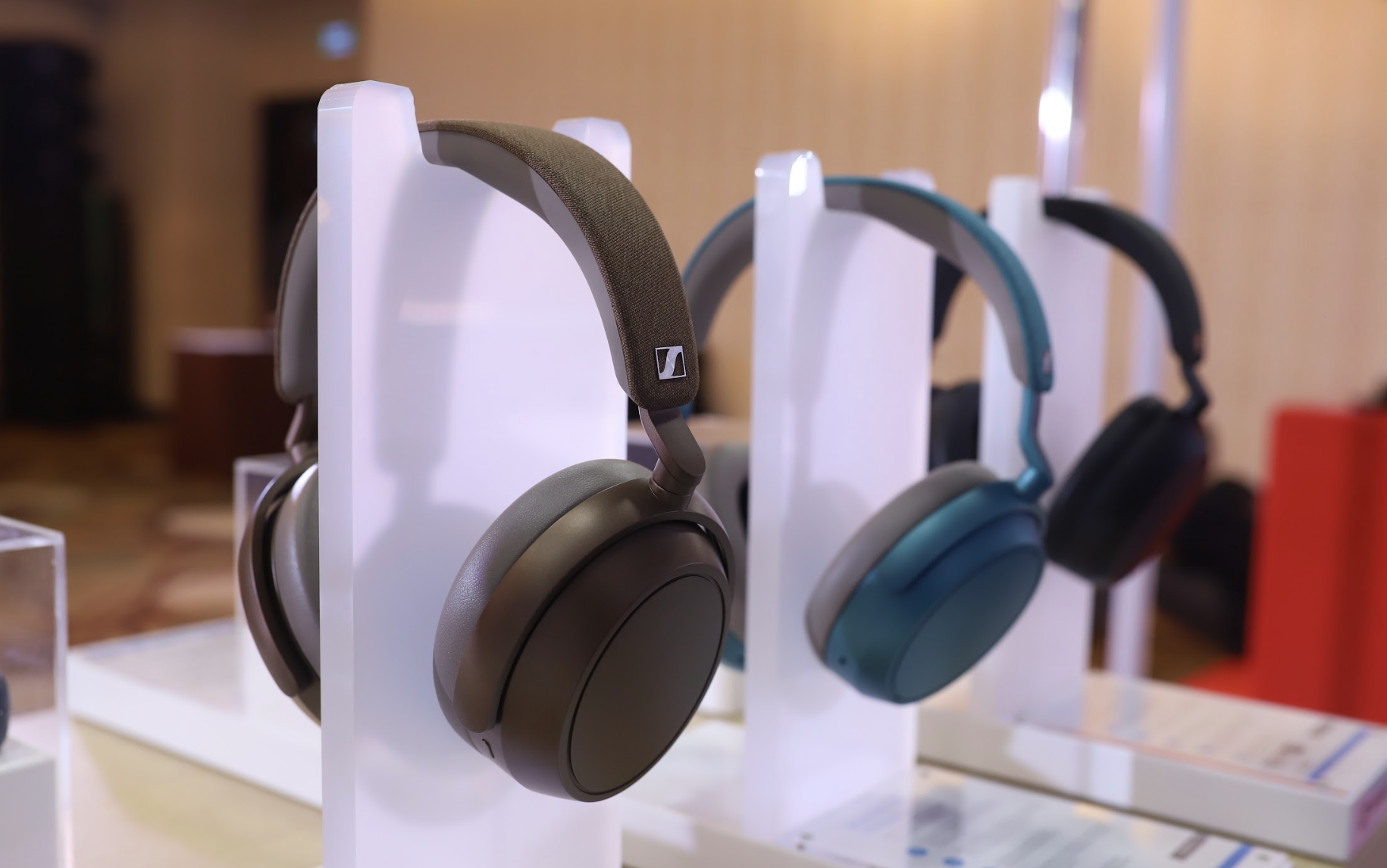 Công nghệ âm thanh mới hấp dẫn tại P . H . E Show 2025 tại TP . HCM - Ảnh 2.