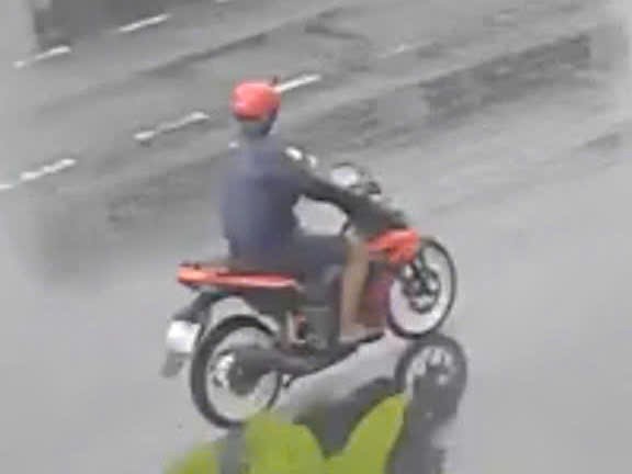 Bắt nghi phạm cướp giật điện thoại nữ chủ quán cà phê- Ảnh 1.